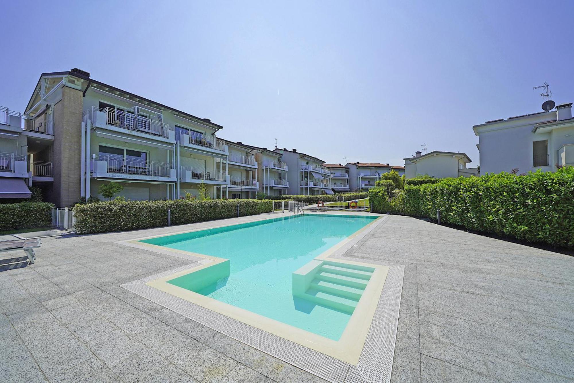 La Castellana C89 By Wonderful Italy Sirmione