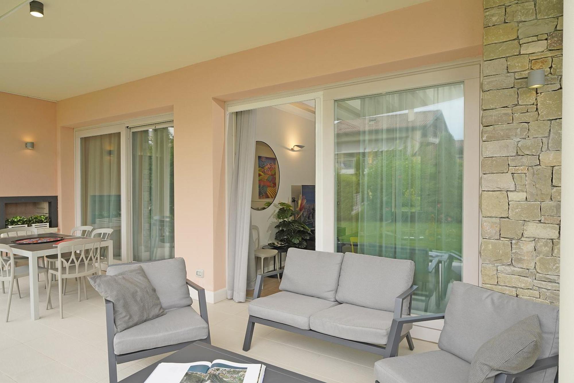 Alma Garda Apartment Sirmione