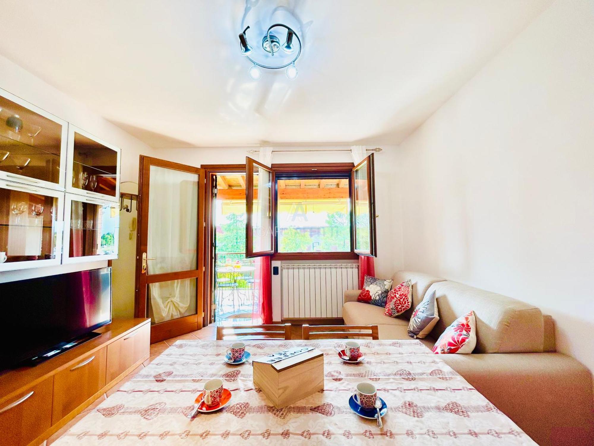 Artemide - A 150m Dal Di Garda Apartment