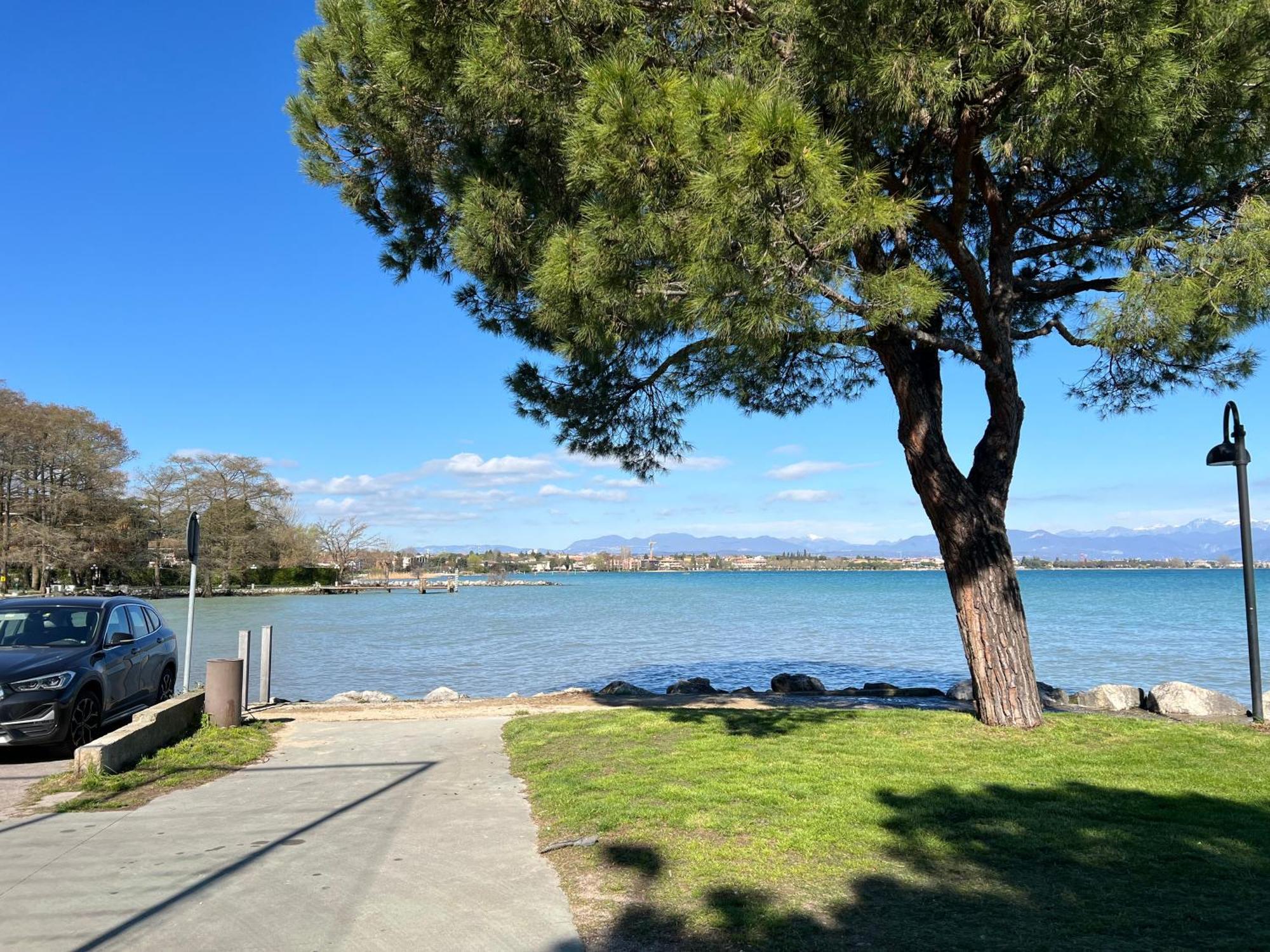 La Vela Apartment Sirmione
