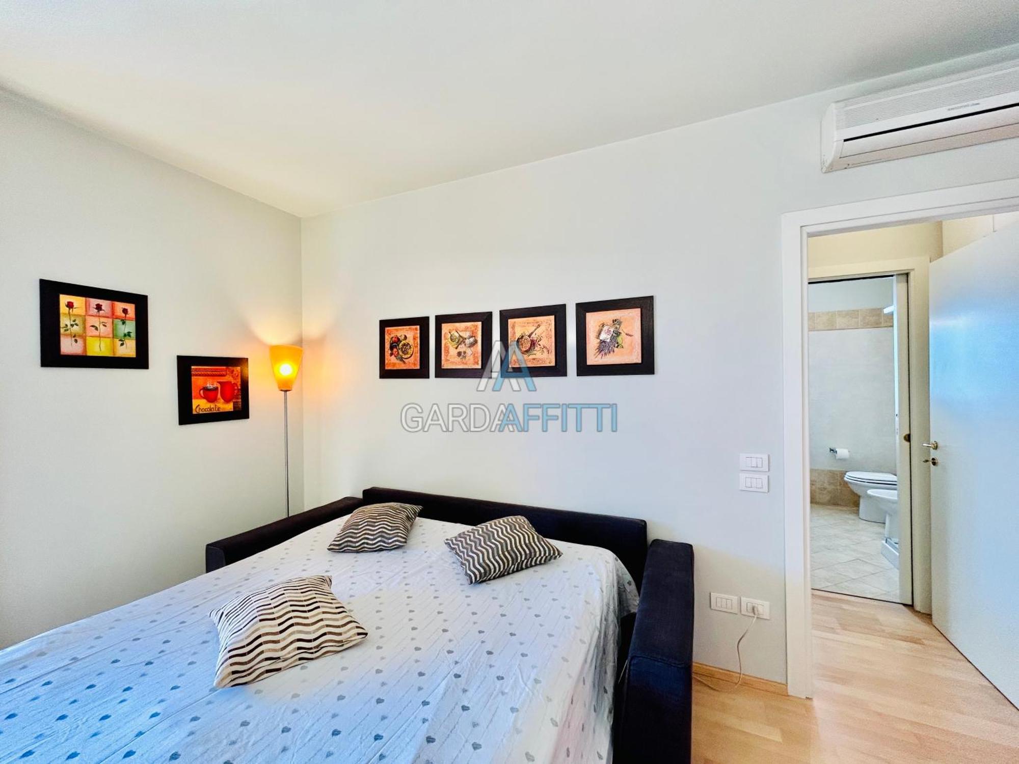 Apartment Twins - 200m Dal Di Garda Con Piscina *