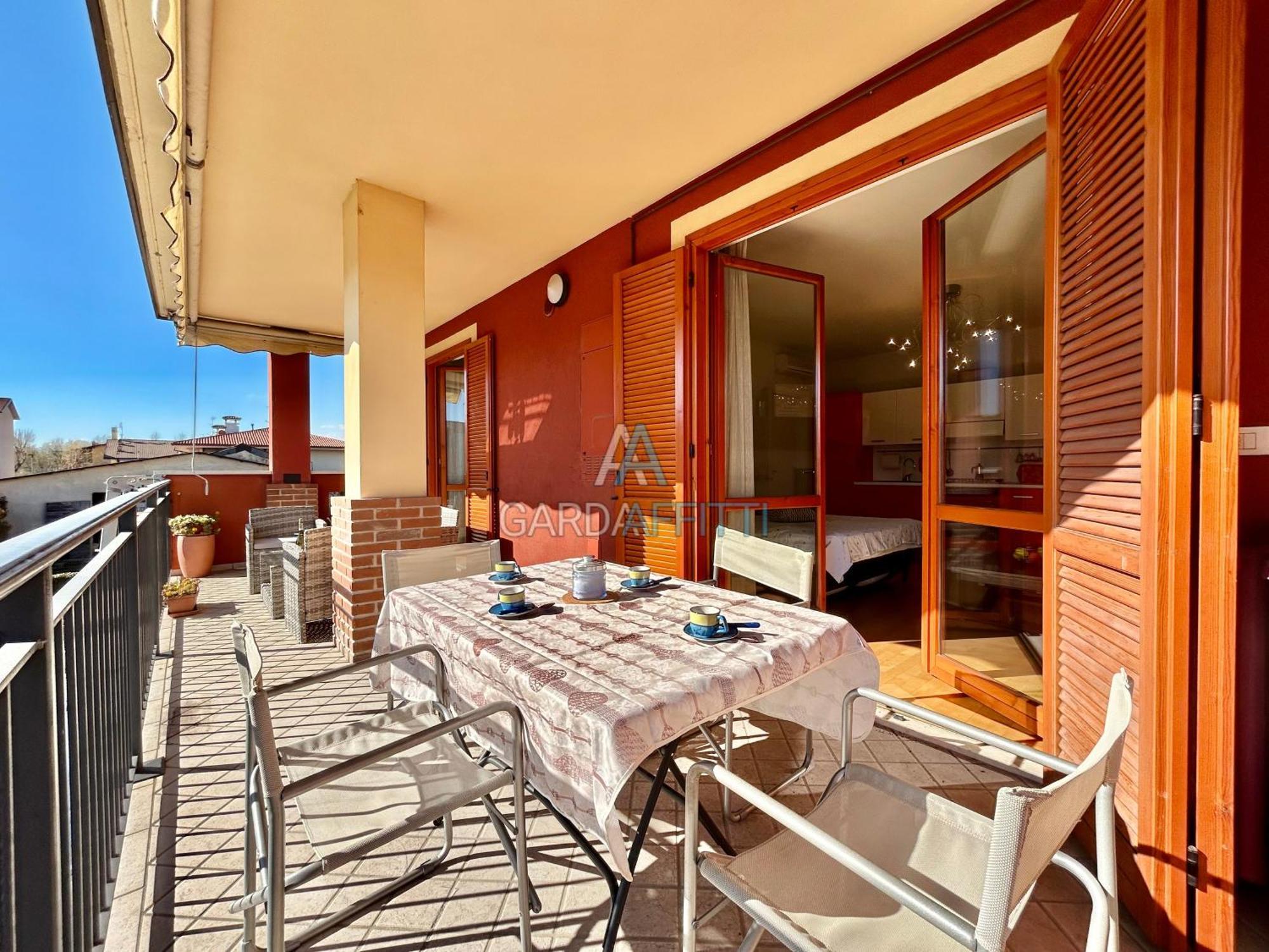 Apartment Twins - 200m Dal Di Garda Con Piscina Sirmione