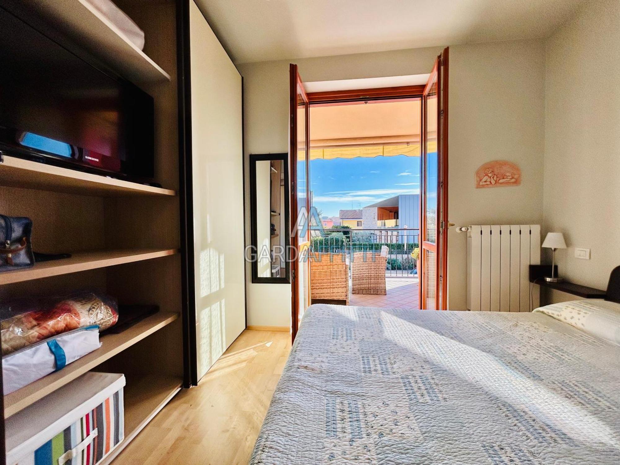 Twins - 200m Dal Di Garda Con Piscina Apartment Sirmione