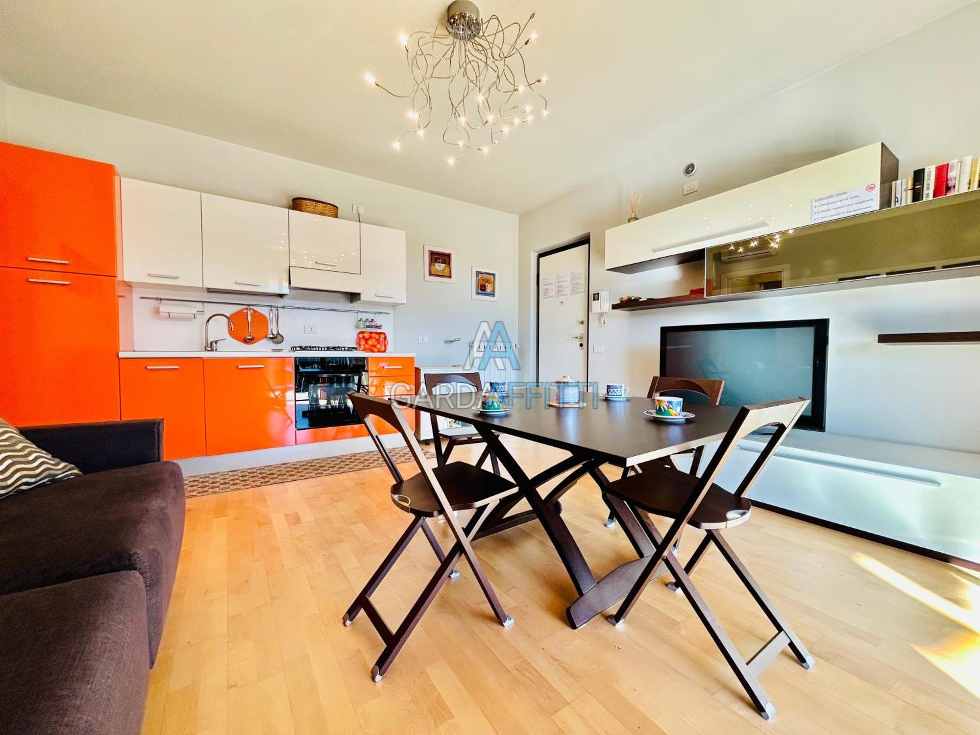 Apartment Twins - 200m Dal Di Garda Con Piscina Sirmione