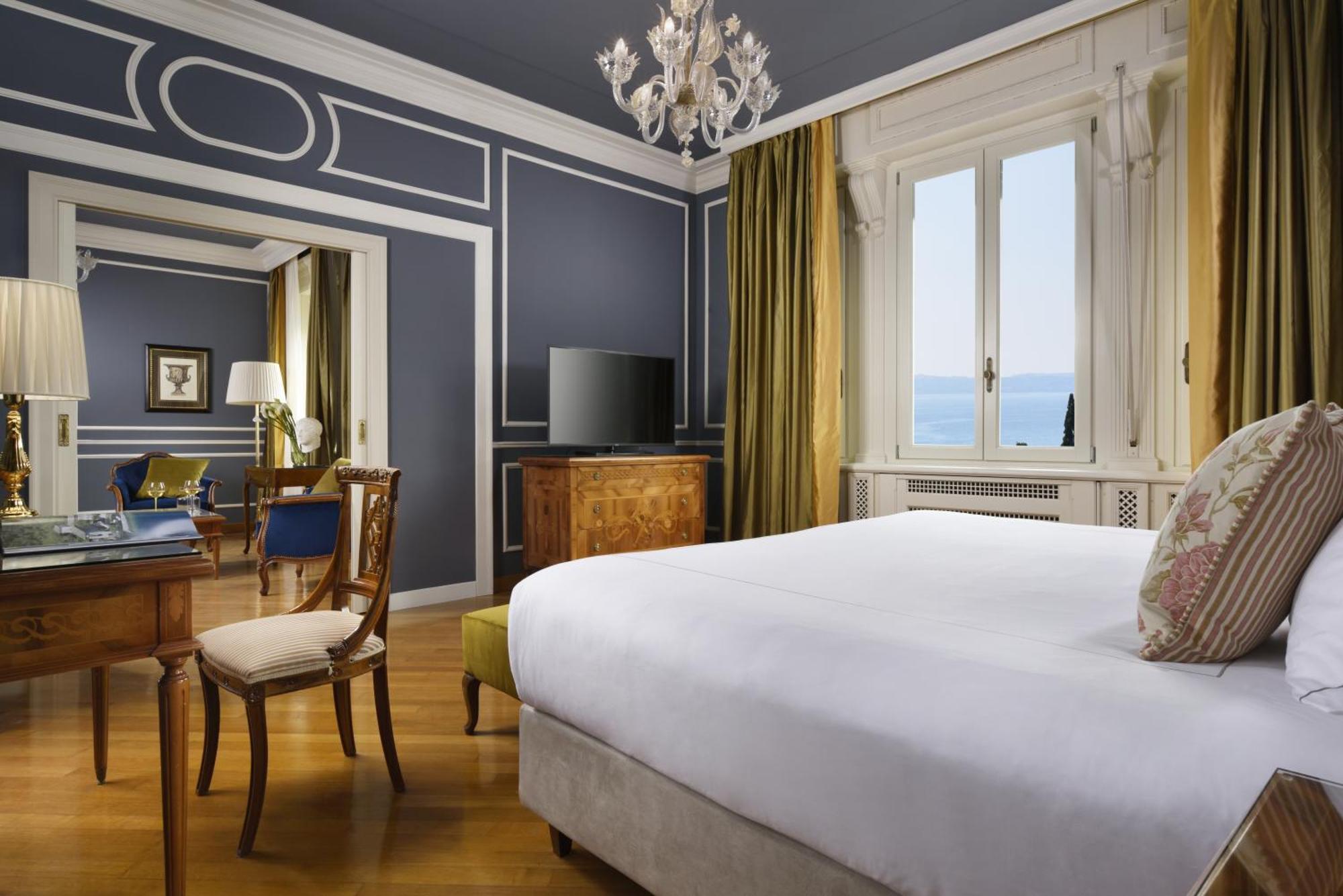 Cortine Palace Relais Chateaux Hotel Sirmione