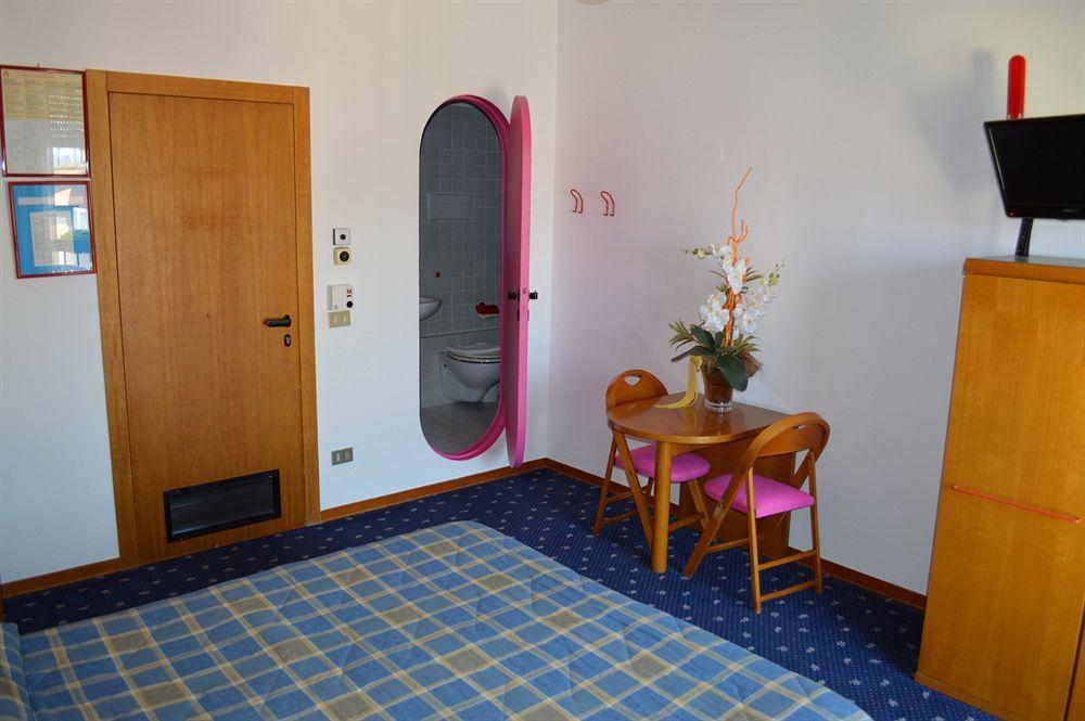 Hotel Azzurra Sirmione