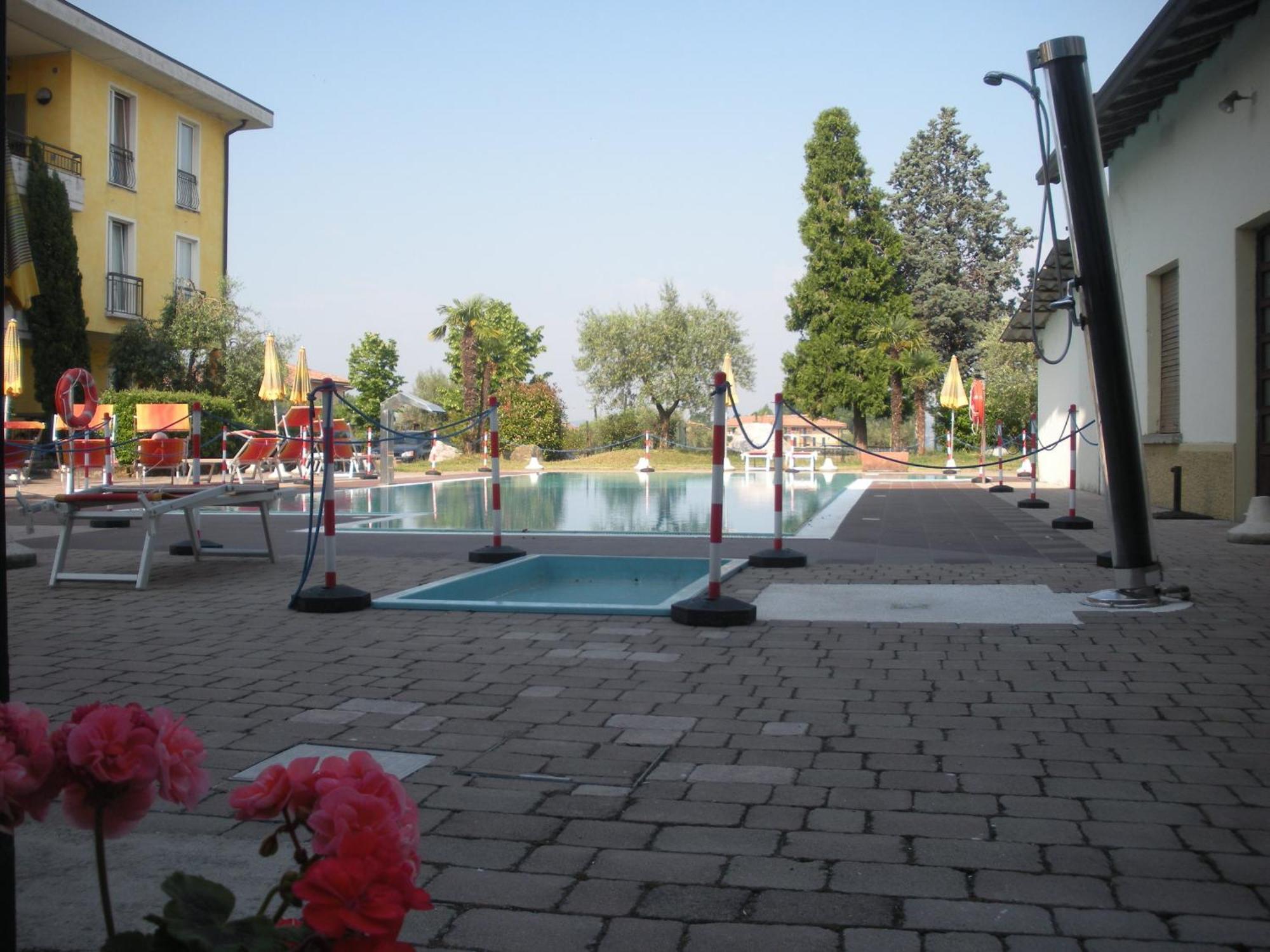 Hotel Mirabello