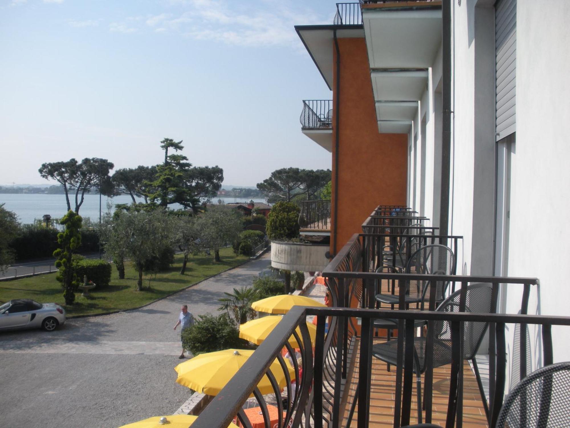 Mirabello Sirmione