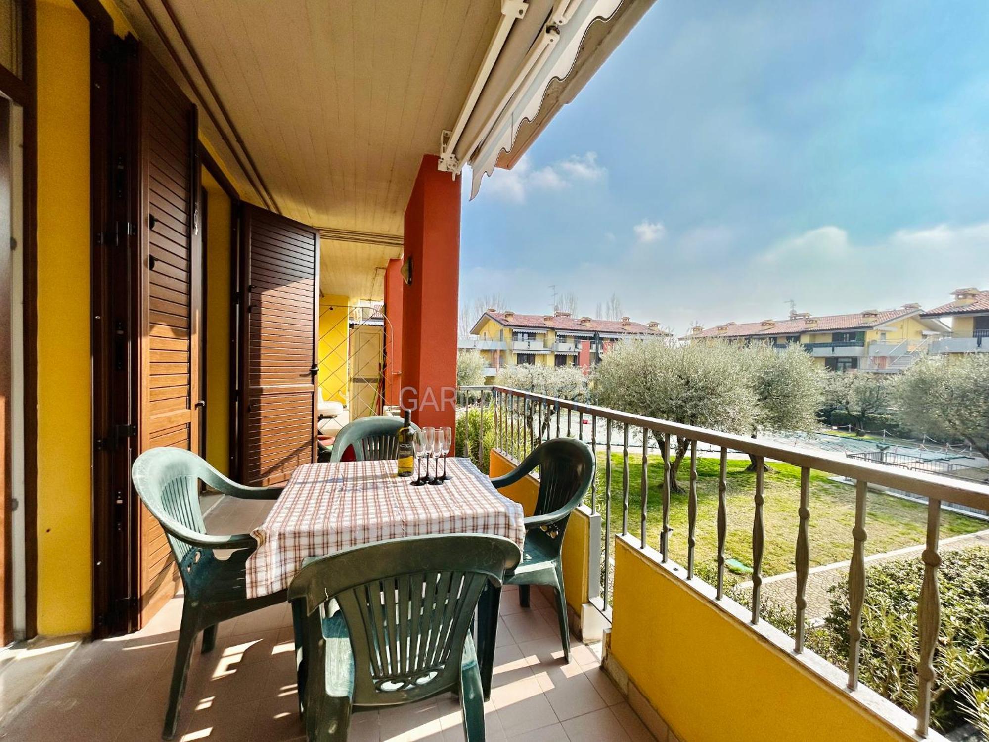 Apartment Praga Rif
