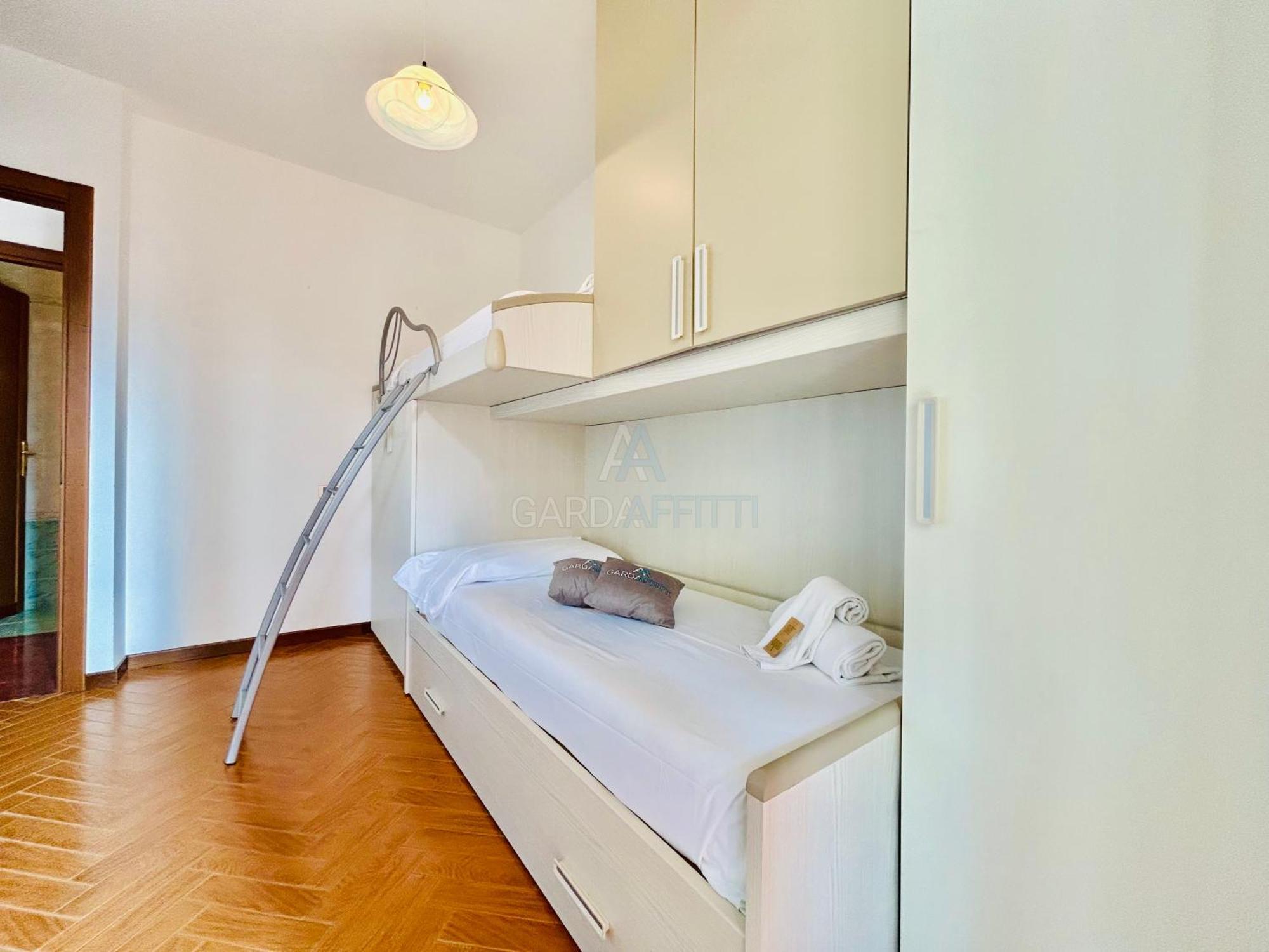 Apartment Praga Rif Sirmione