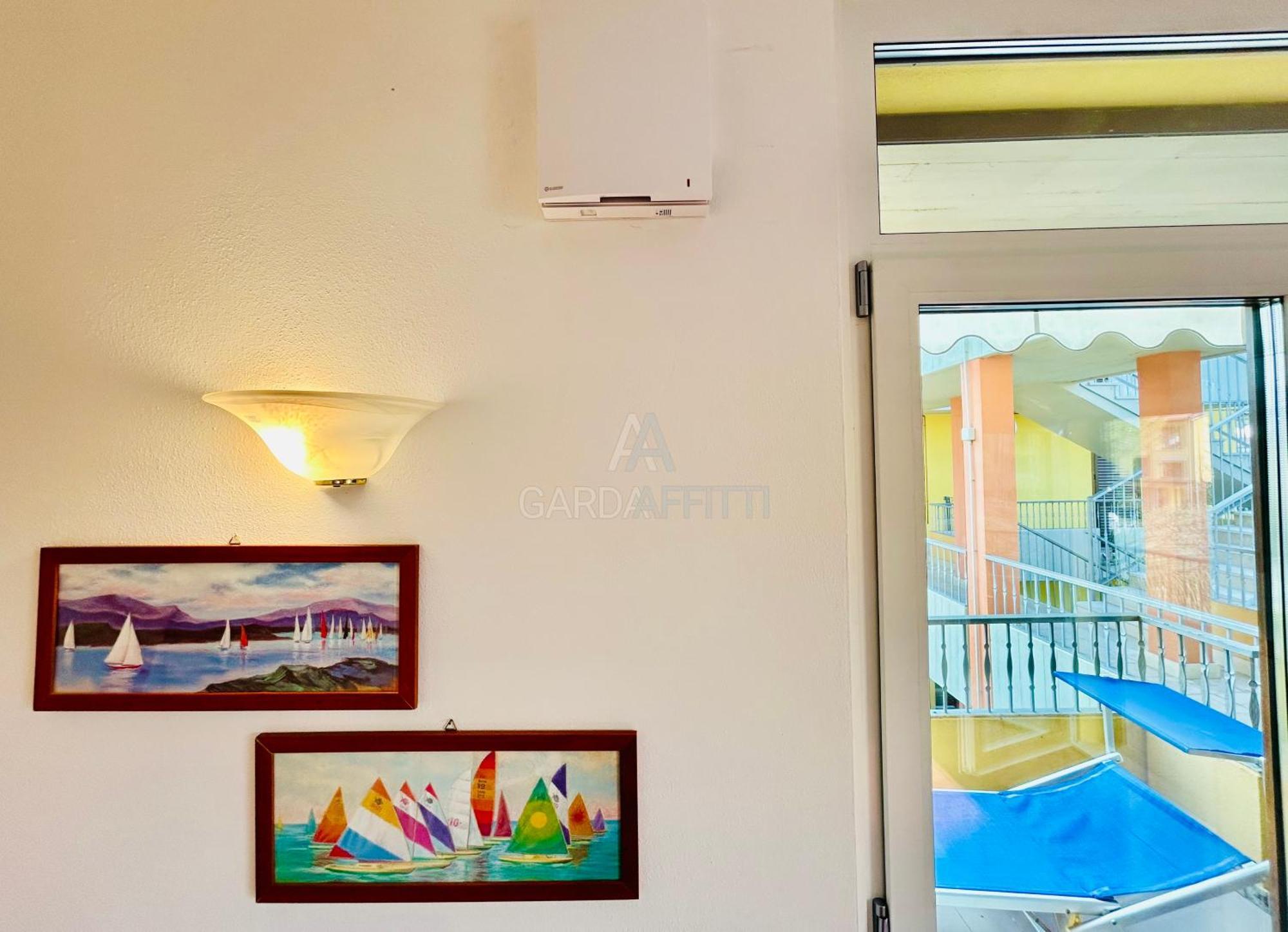 Apartment Praga Rif Sirmione