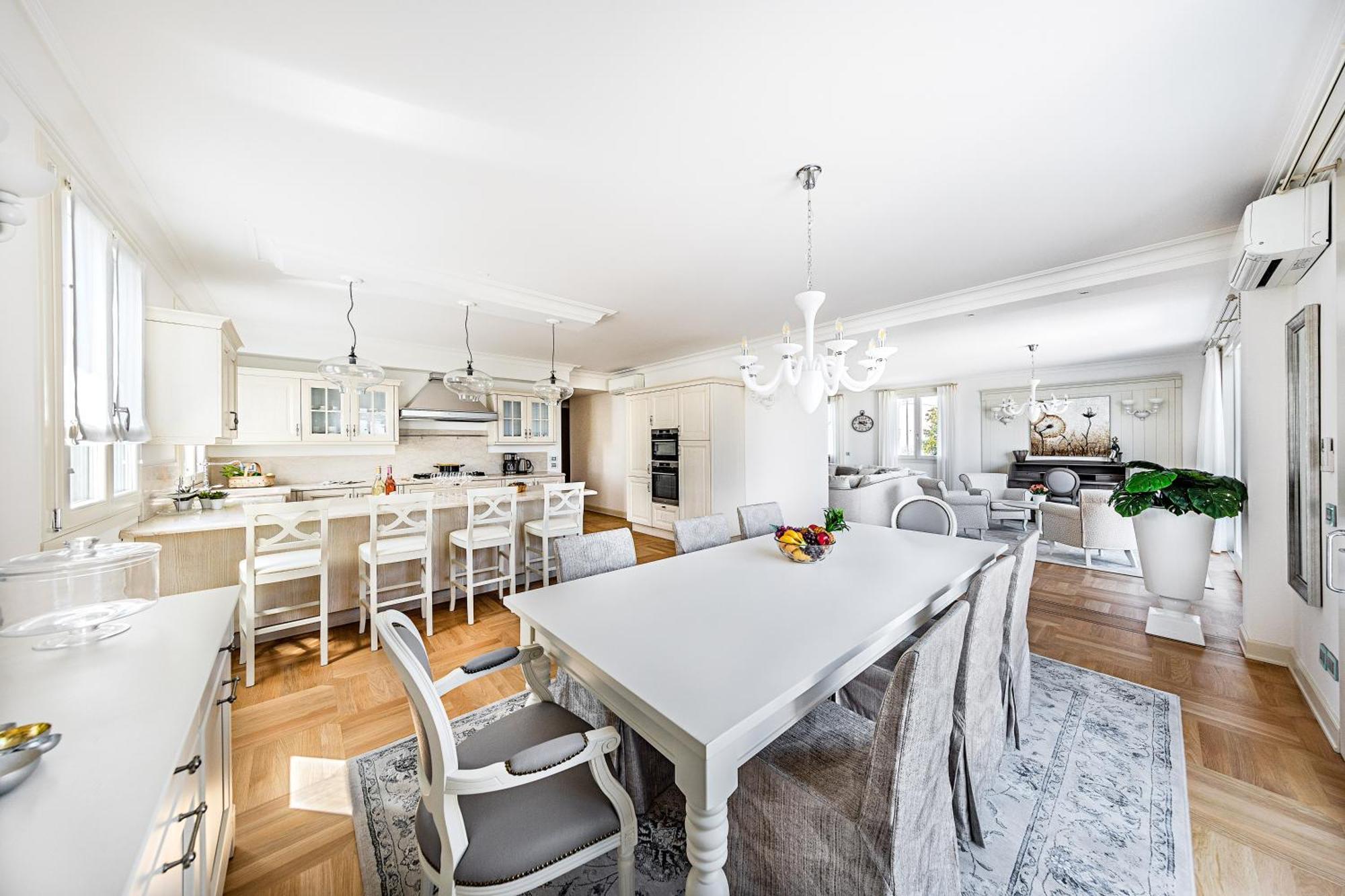 Luxury Lakefront Catullo By Wonderful Italy Sirmione