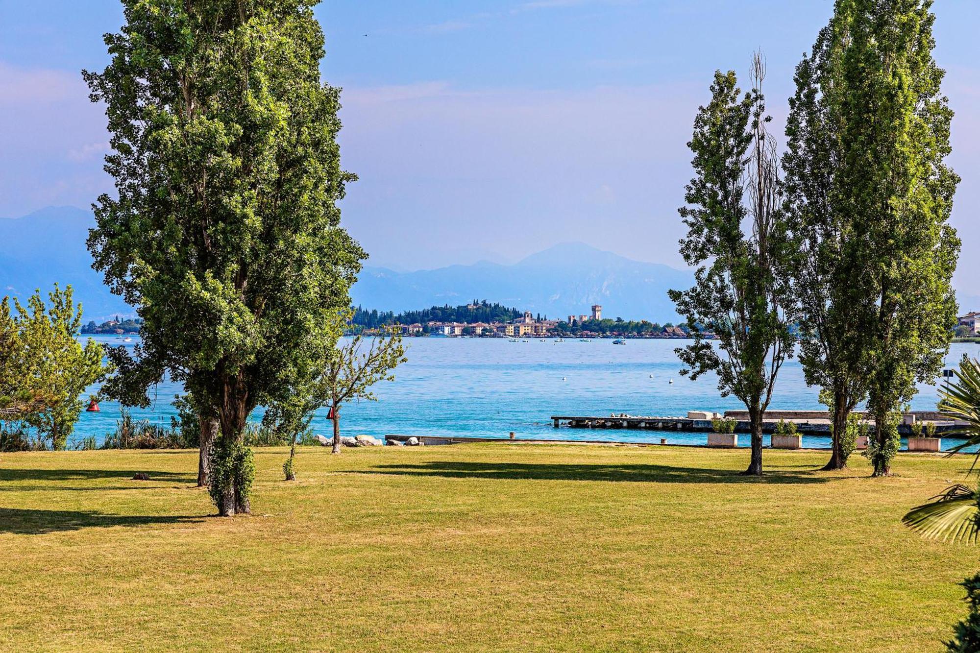 Luxury Lakefront Catullo By Wonderful Italy *