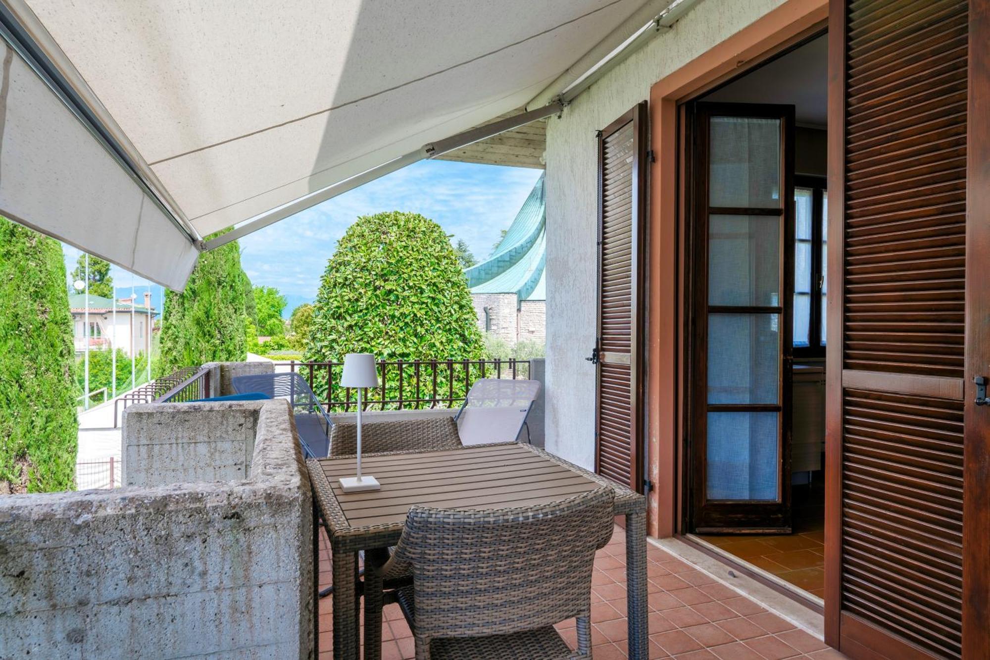 Apartment Sara Al - Con Garage E Wifi Sirmione