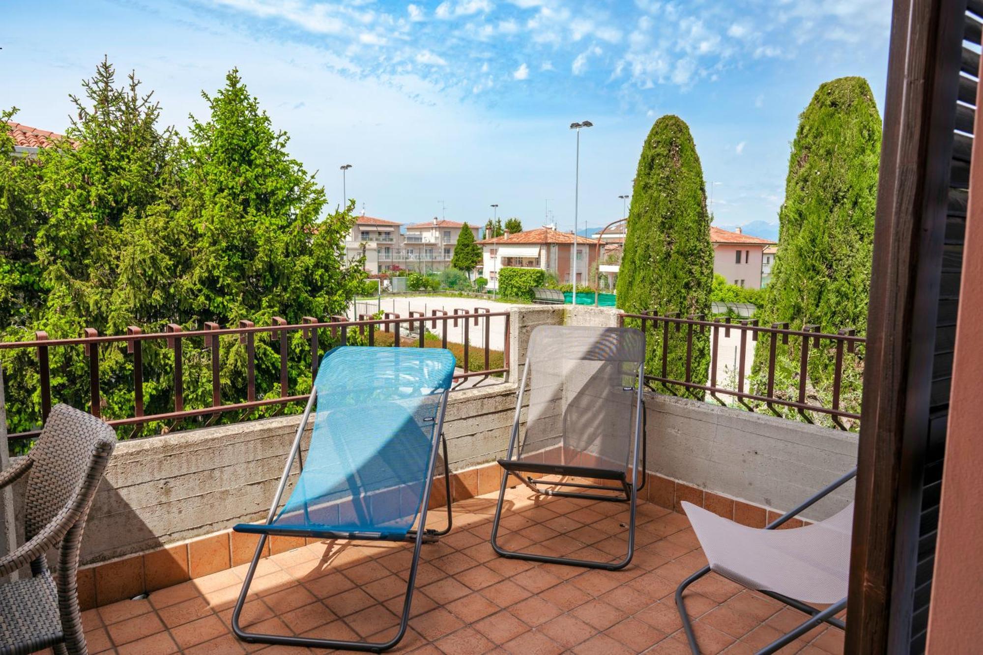 Sara Al - Con Garage E Wifi Apartment *