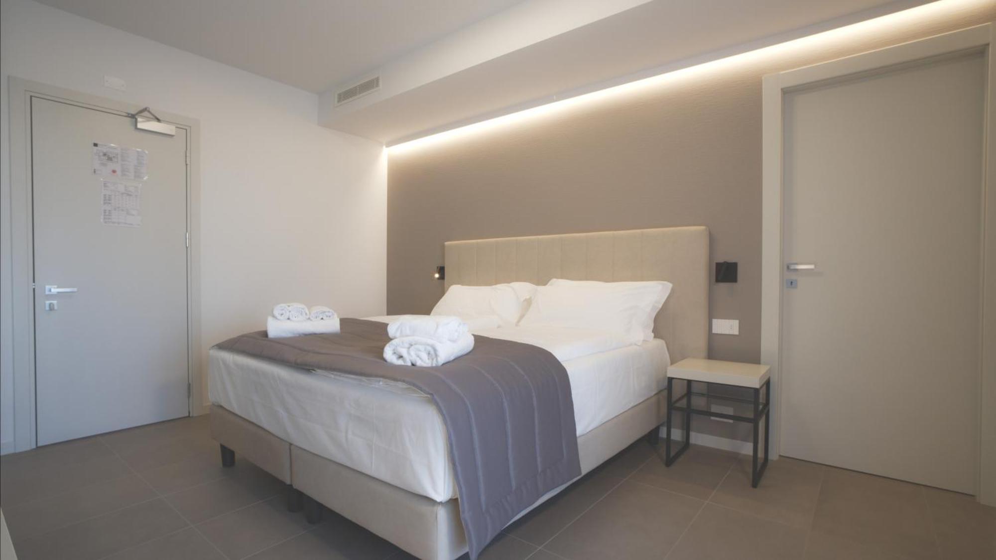 Hotel Cristal 3*