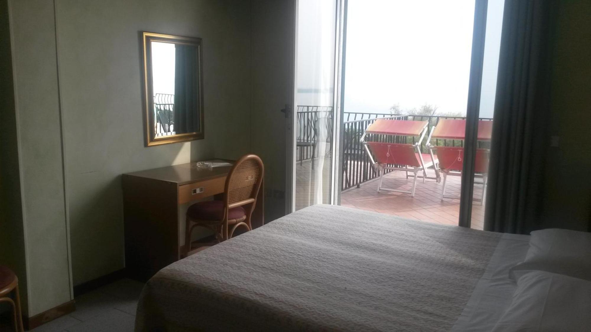 Hotel Mirabello 3*