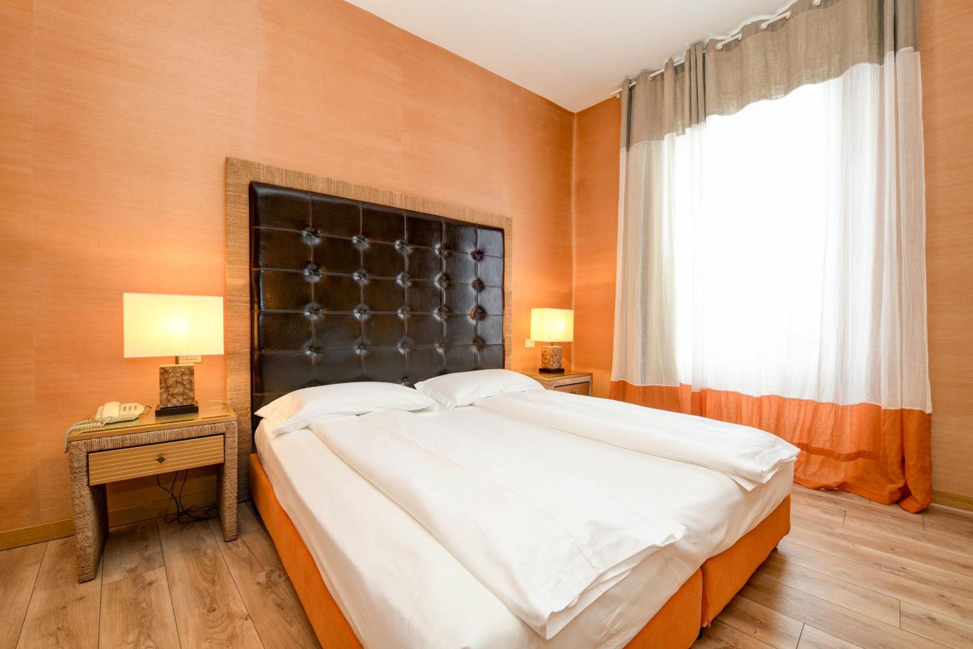 Flaminia Hotel