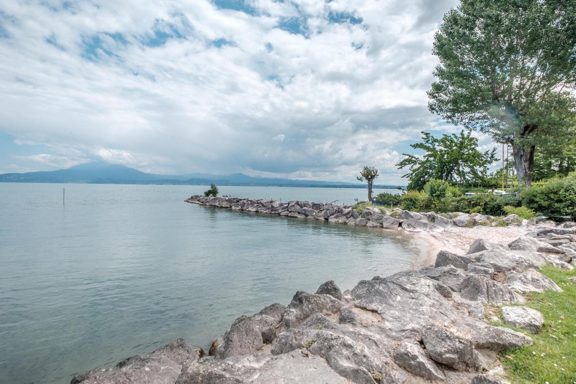Casa Lugana 9 - Monolocale Con Piscina Fronte * Sirmione