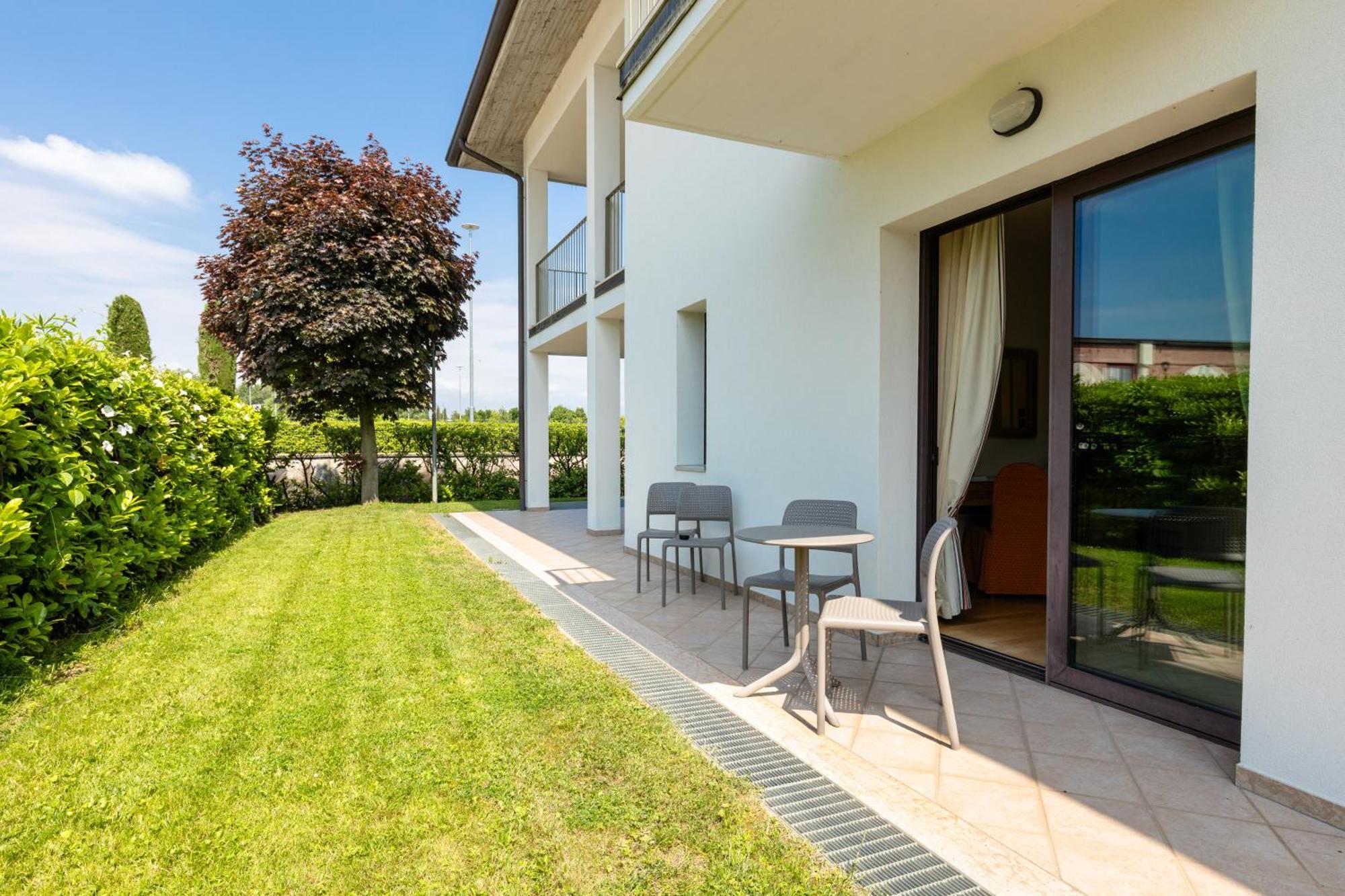 Hotel Arena 3* Sirmione