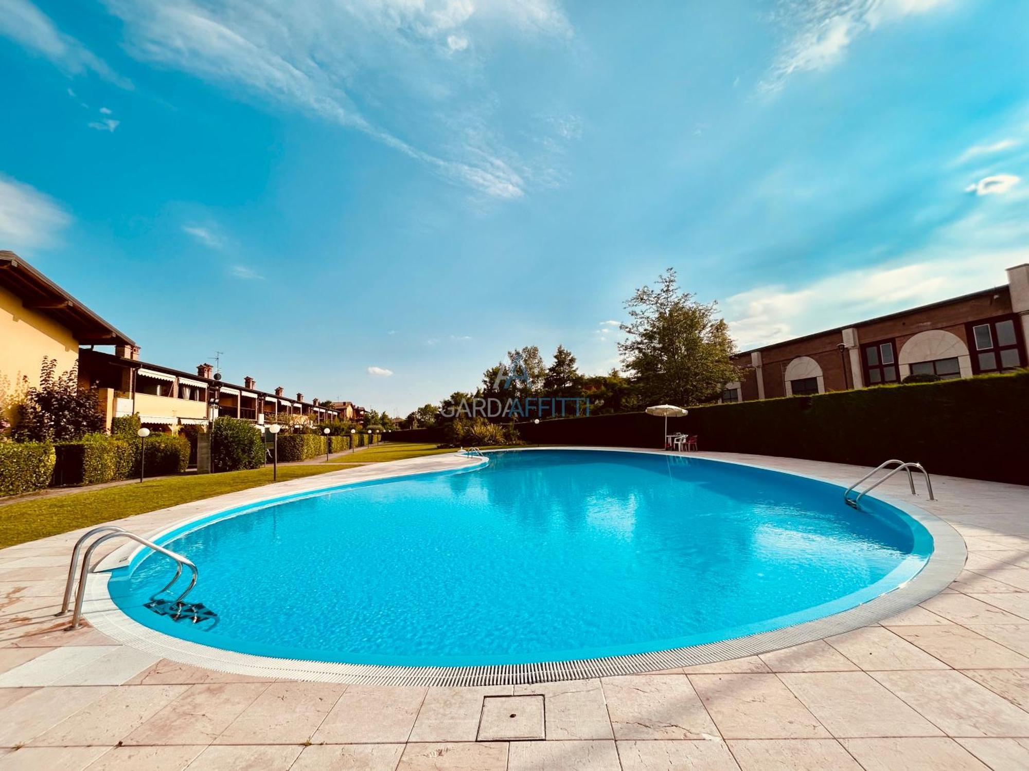 Apartamento Topazio - Vista Piscina A 150m Dal Lago Sirmione