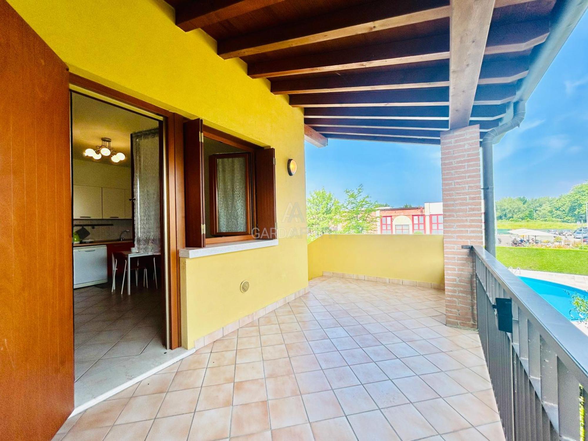 Topazio - Vista Piscina A 150m Dal Lago Sirmione