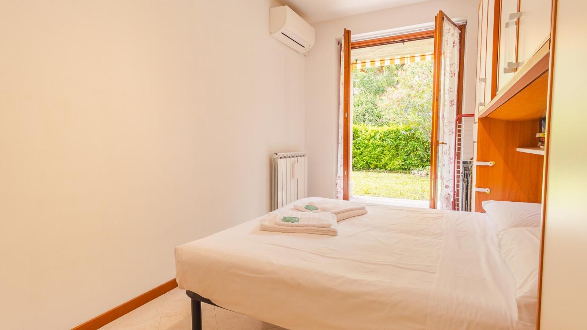 The Private Tintoretto Garden - Italian Homing Apartment