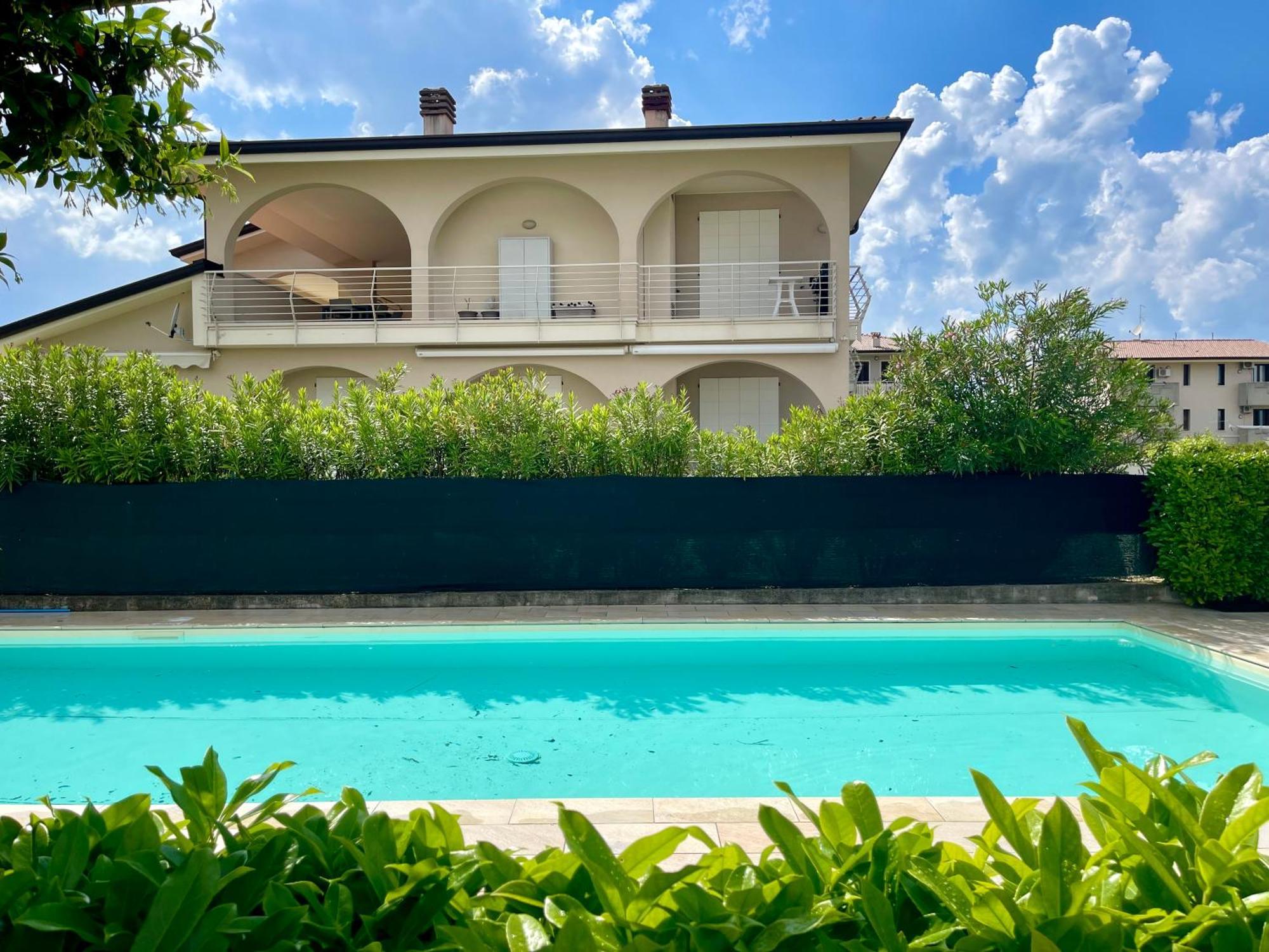 Apartment Dimora Di Charme Con Piscina E Giardino,vicina Sirmione