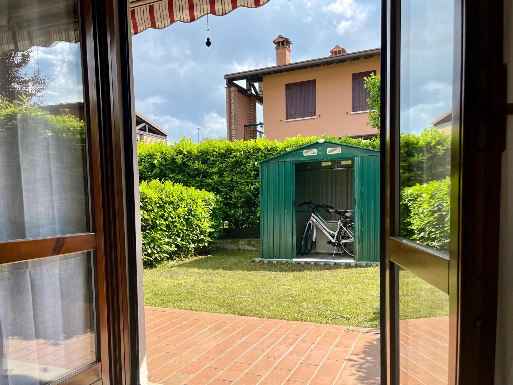 Dimora Di Charme Con Piscina E Giardino,vicina Apartment Sirmione