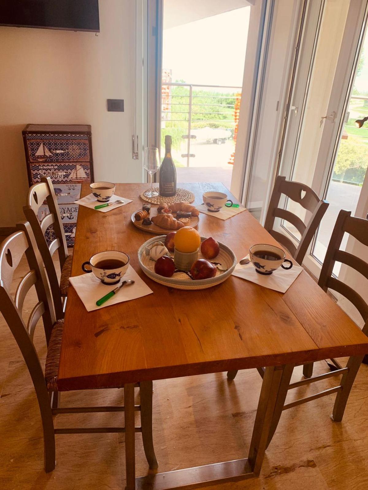 Appartamento Seeblickwohnung - Fronte Mit Privatsteg Sirmione