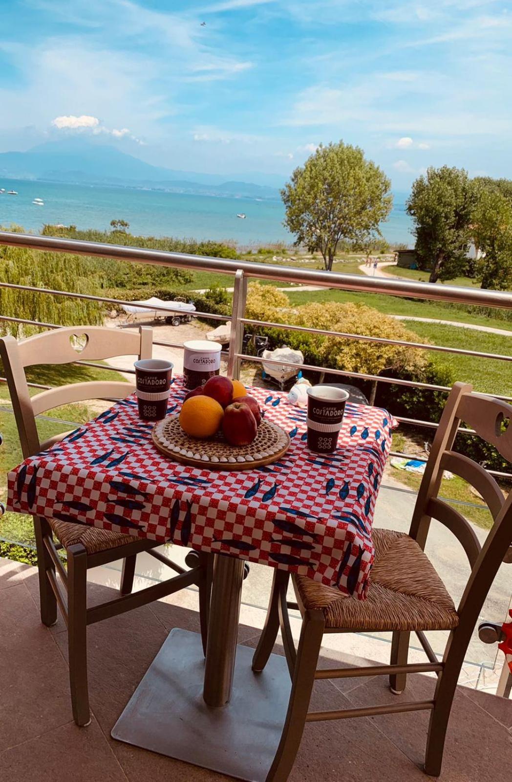 Seeblickwohnung - Fronte Mit Privatsteg Sirmione