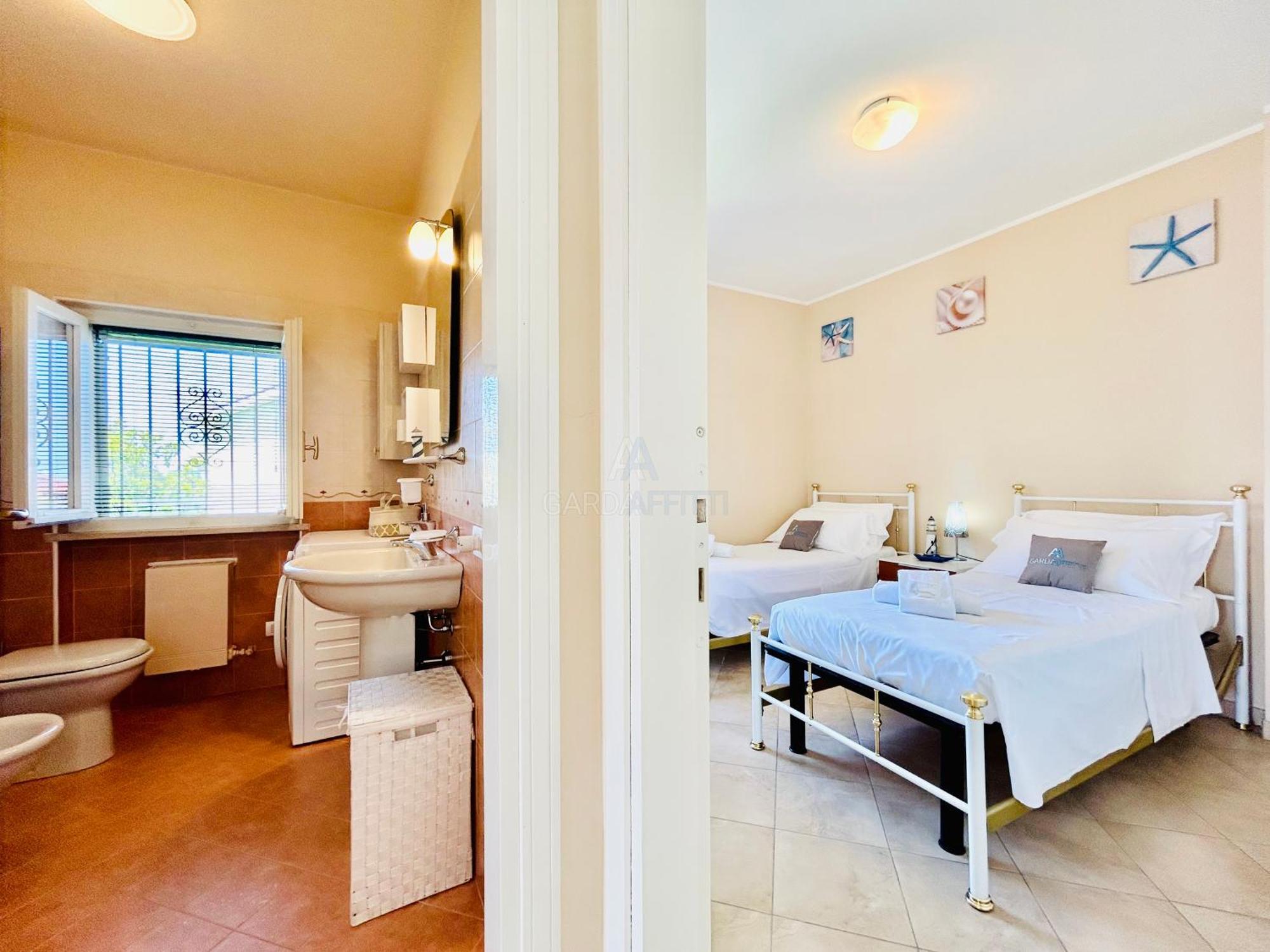 Apartment Pandora -trilocale Nel Cuore Di Sirmione