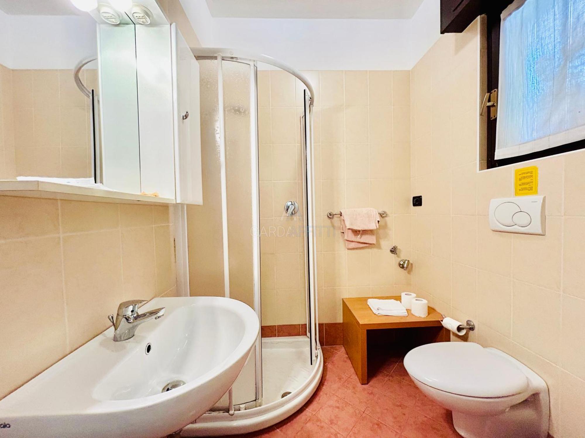 Oceania Apt - 200m Dal Lago Con Piscina Apartment Sirmione