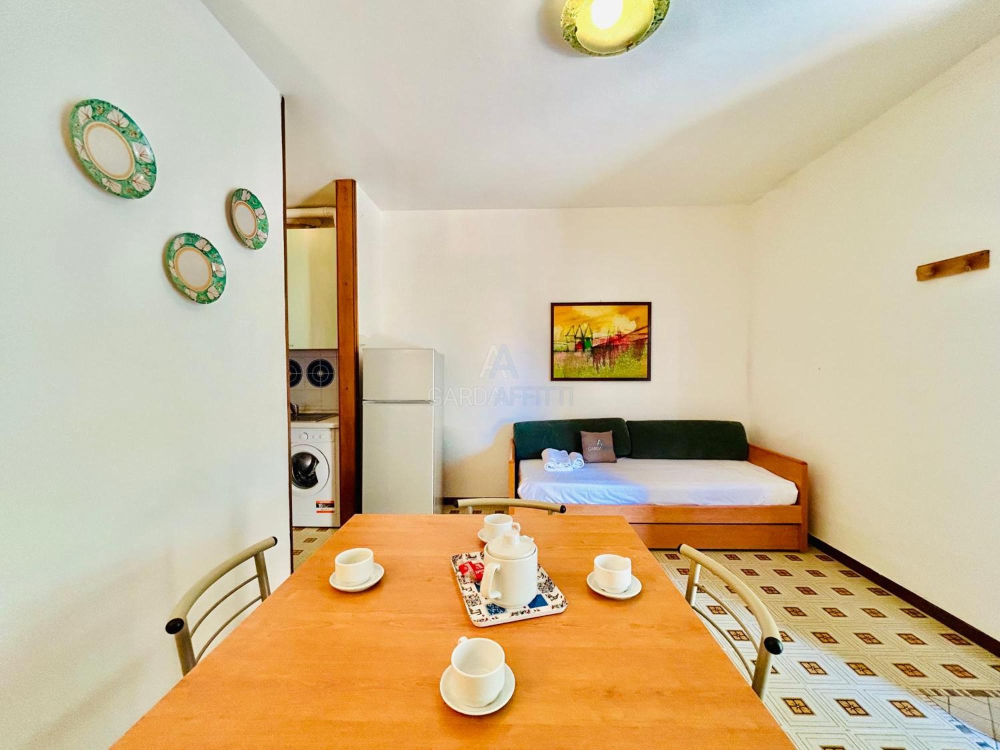 Apartment Oceania Apt - 200m Dal Lago Con Piscina