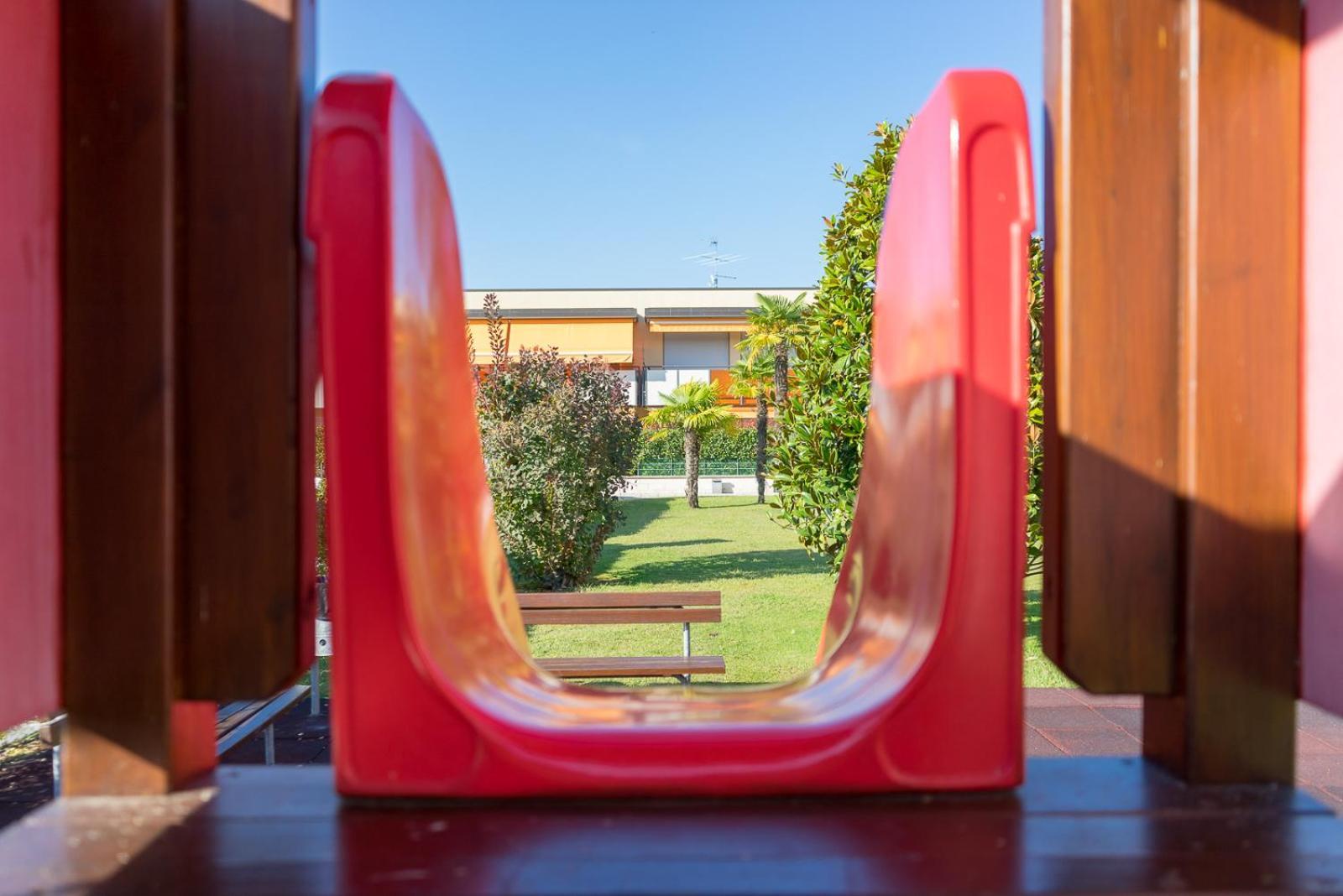 Mazzarona Family - Luminoso Con Piscina Al Secondo Piano * Sirmione