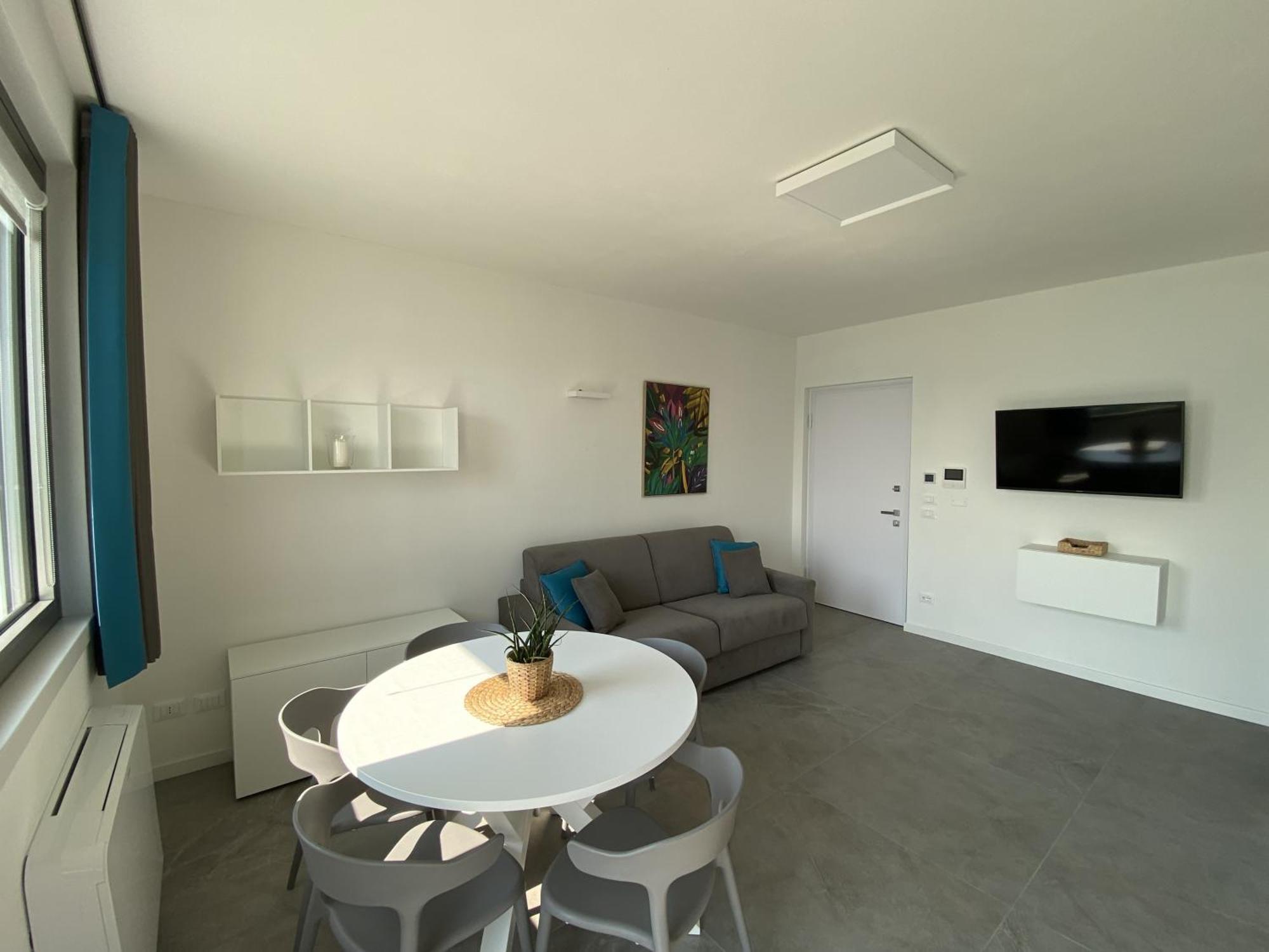 Apartment Sirmio - Darsena
