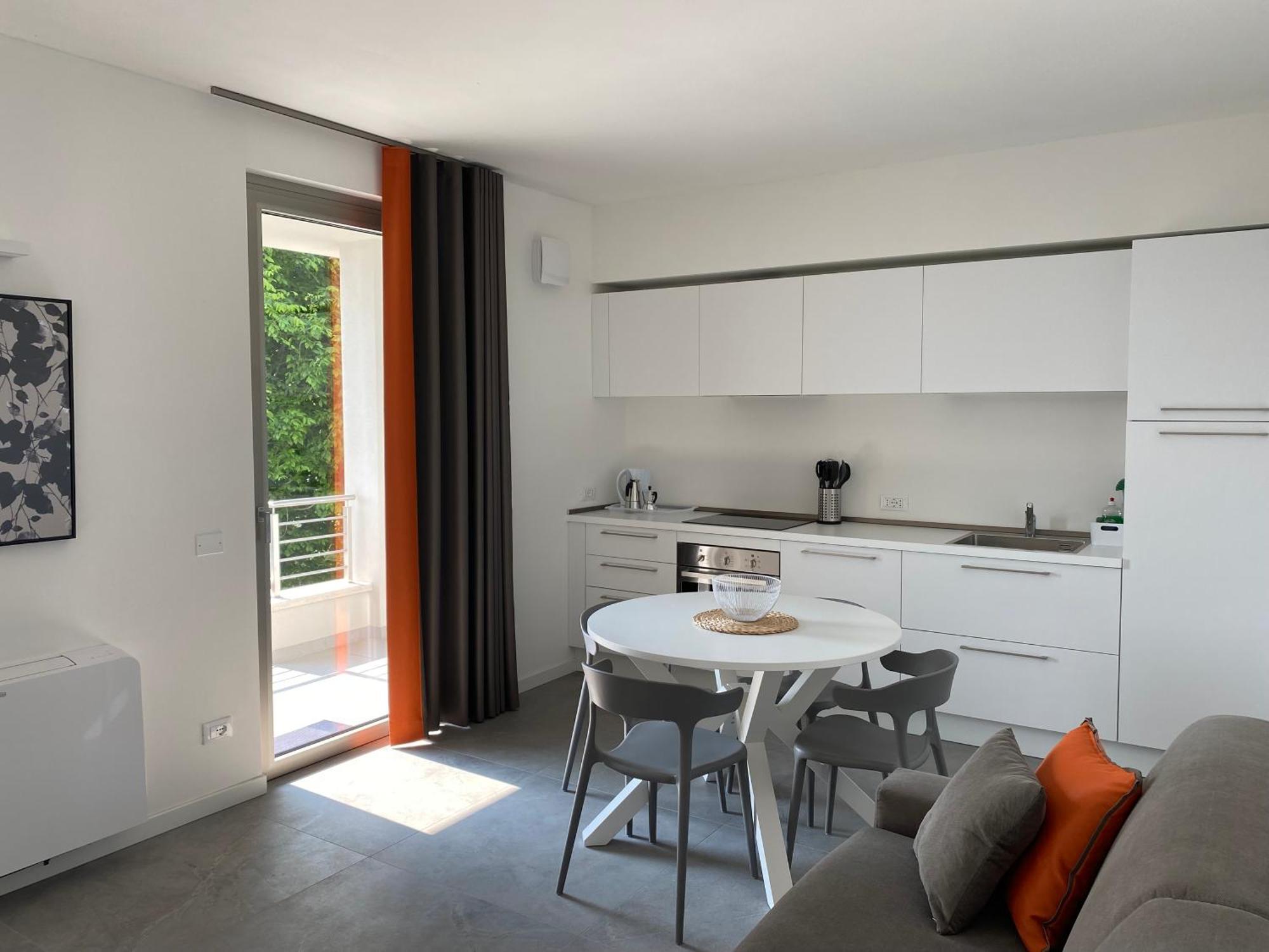Sirmio - Darsena Apartment Sirmione