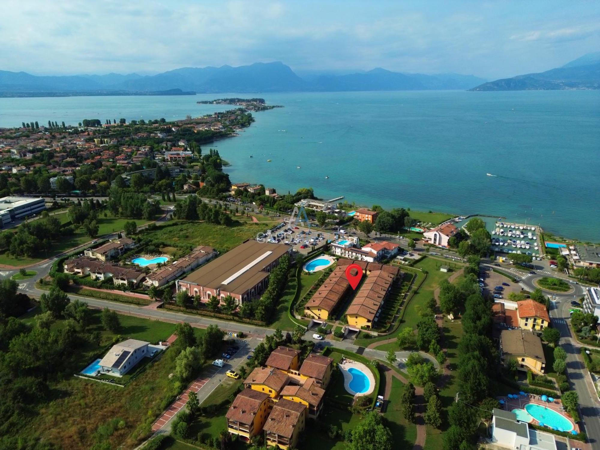 Apartment Artemide - A 150m Dal Di Garda