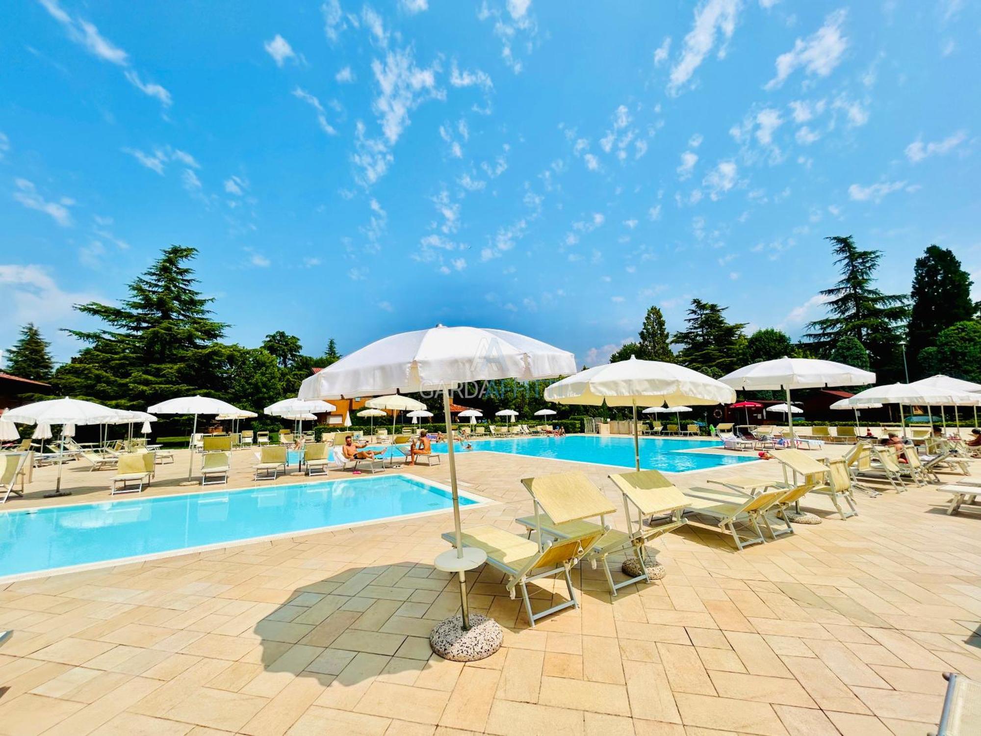 Apartment Scylla - 200 M Dal Di Garda Con Piscina *