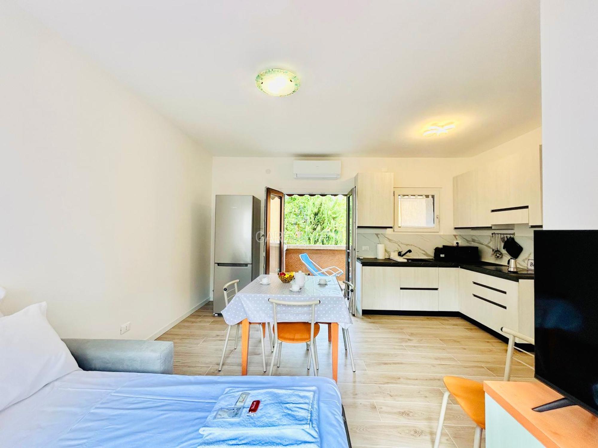 Apartment Scylla - 200 M Dal Di Garda Con Piscina