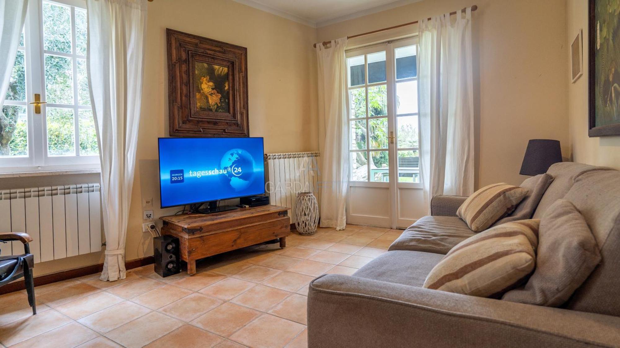 Bionda- Unique Gem With Private Pool On Garda Villa *