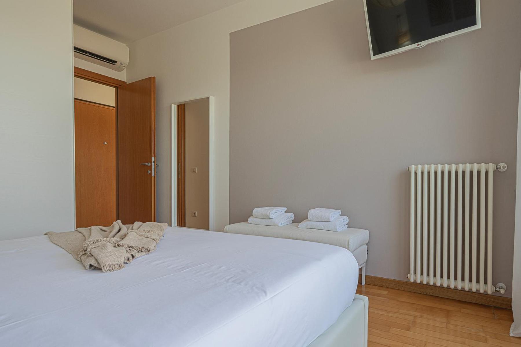 Bossanova Family - Your Glimpse Of The Appartamento Sirmione