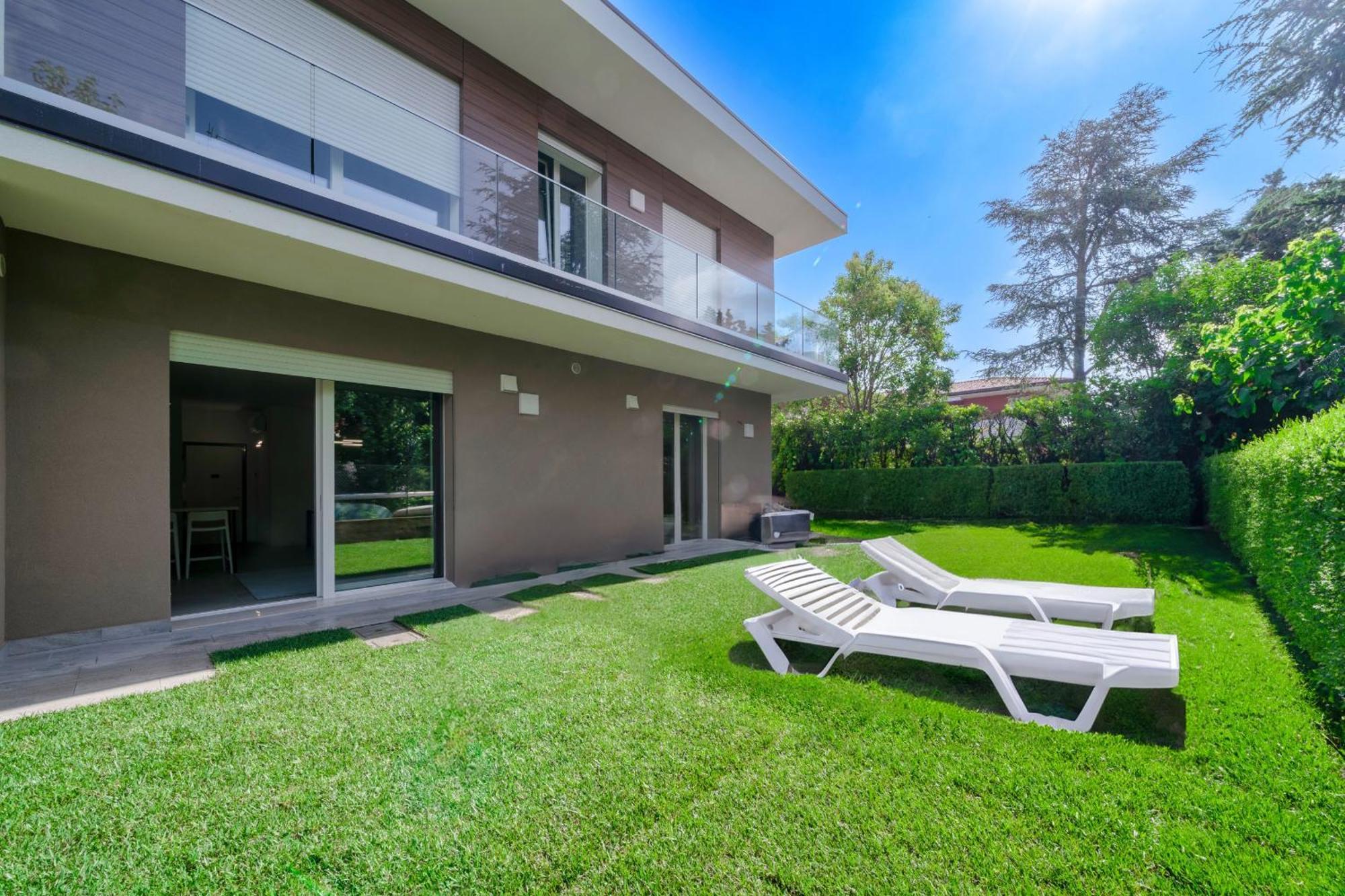 Ferienhaus Apt24 - Superb 4 Sirmione