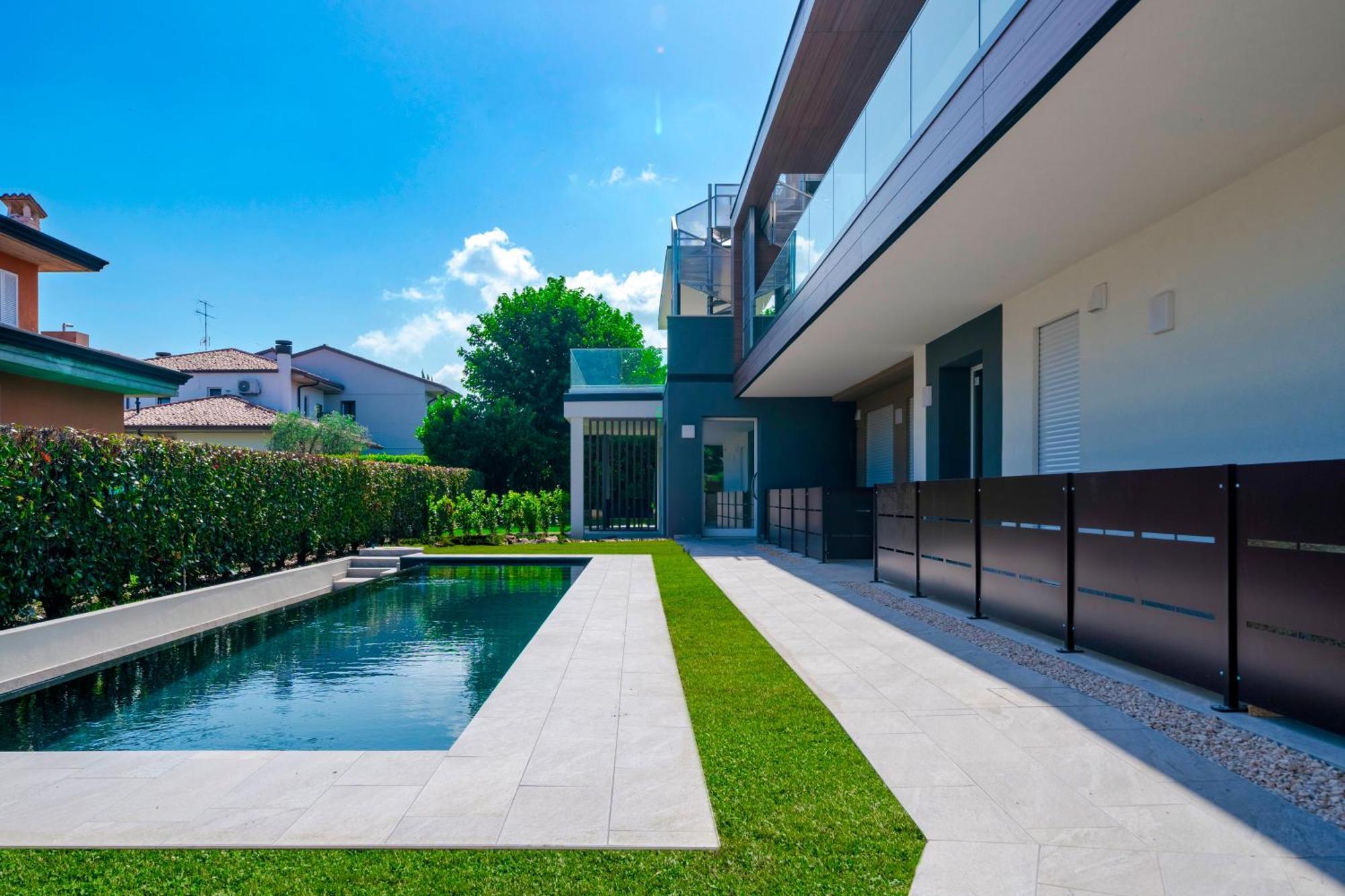 Superb Apartment