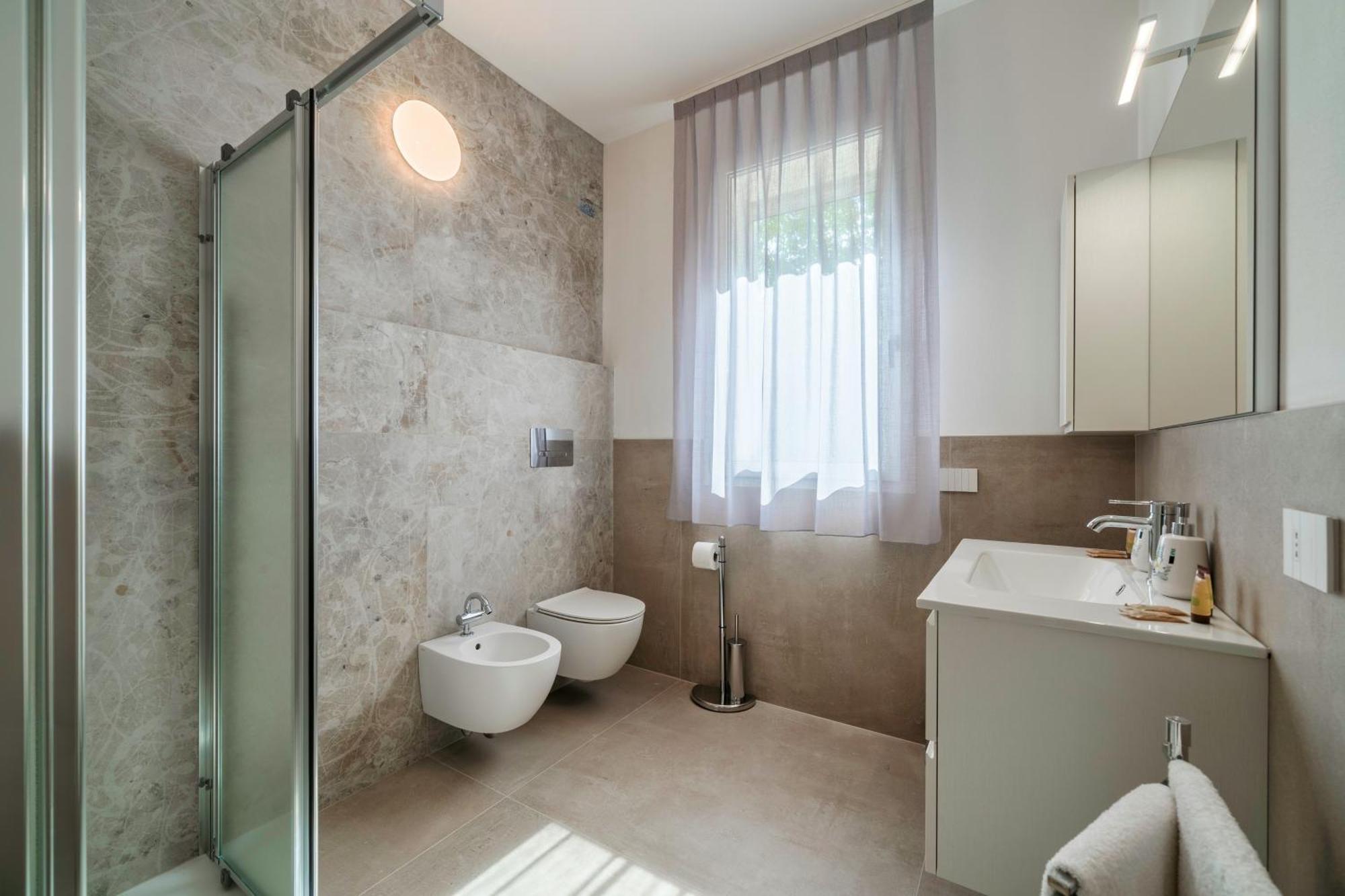 Superb Apartment Sirmione