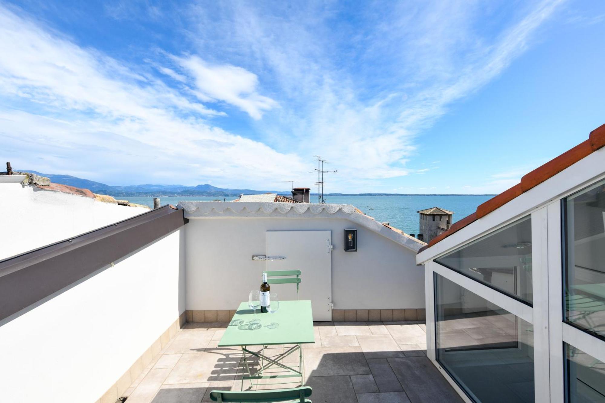 Carolina Valerio Catullo Guest house Sirmione