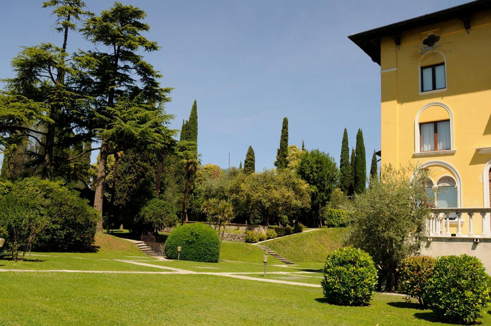 Apartment Callas 16 Sirmione