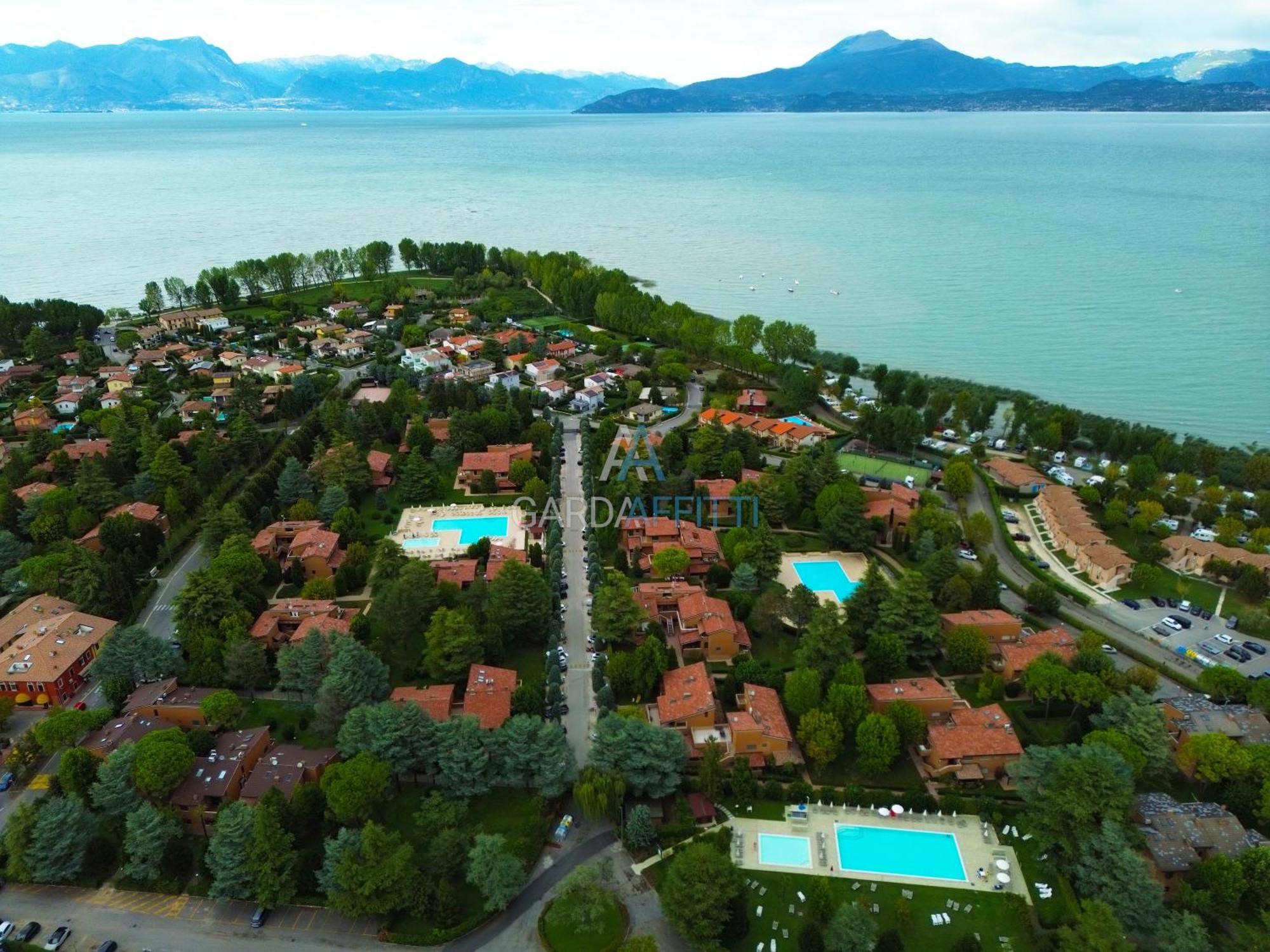 Apartment Scylla - 200 M Dal Di Garda Con Piscina *