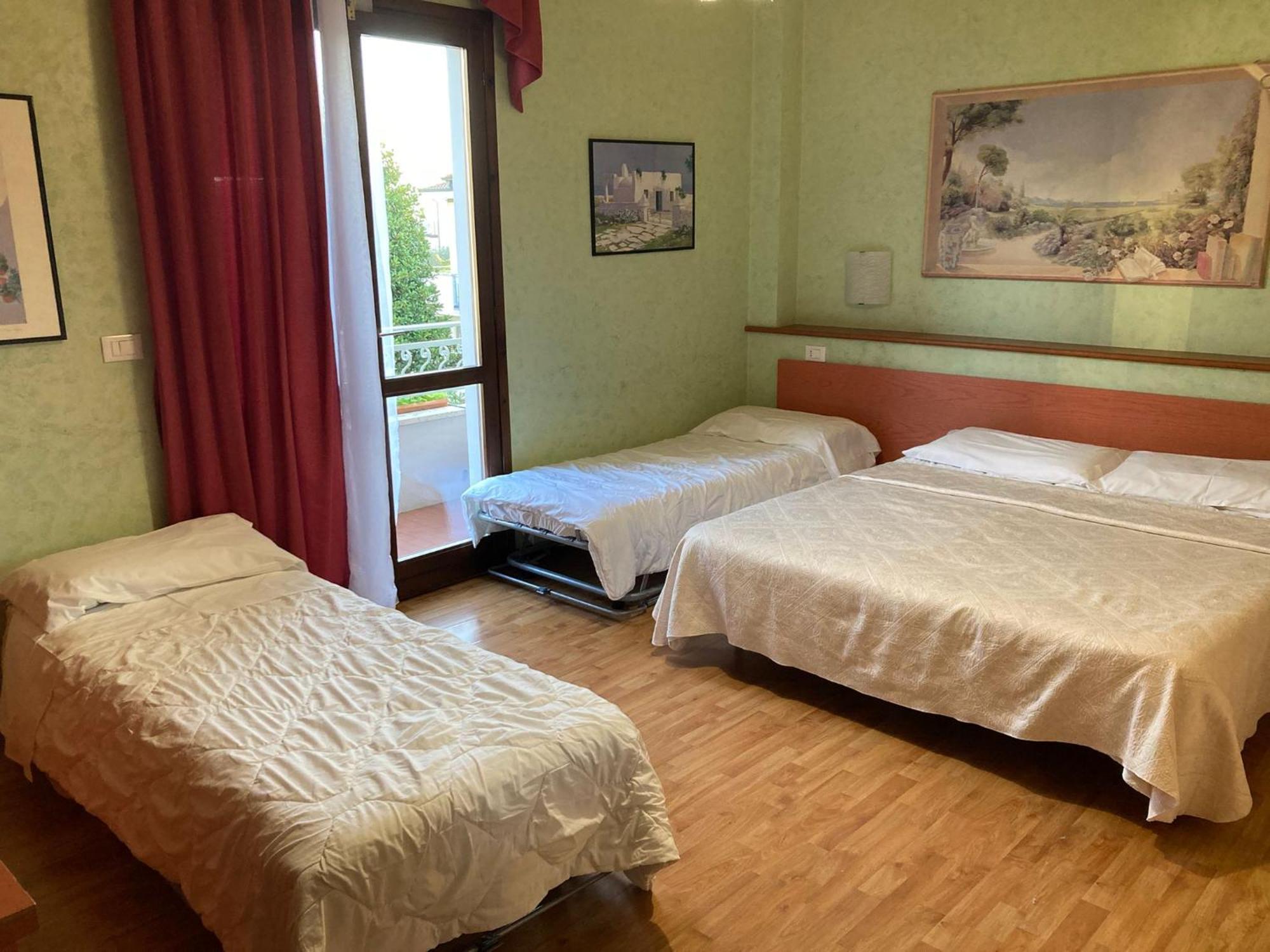 Benaco Hotel 3*