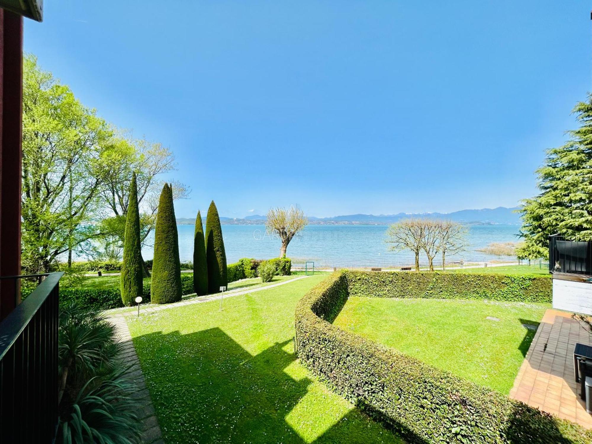 Apartment Poseidone - Terrazza Sul Di Garda